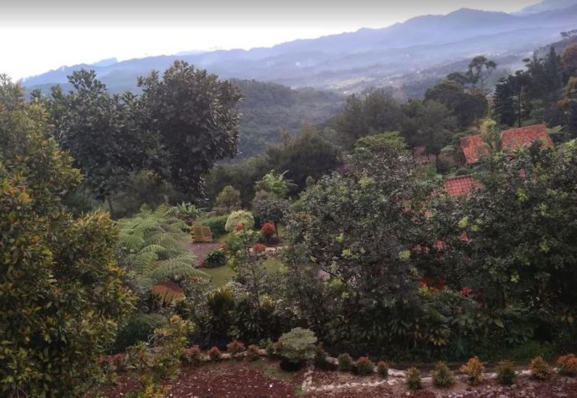 Vista Exterior Villa Patih