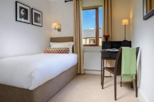 Alquiler Vacacional - Sheen Falls Country Club