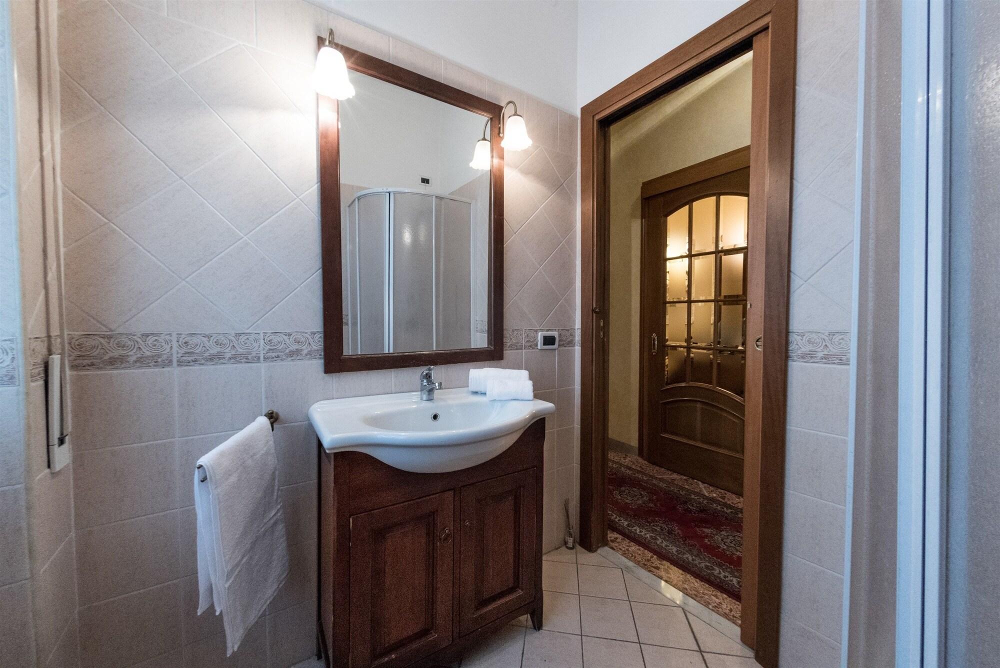 Equipamiento de Habitación Giornate Romane