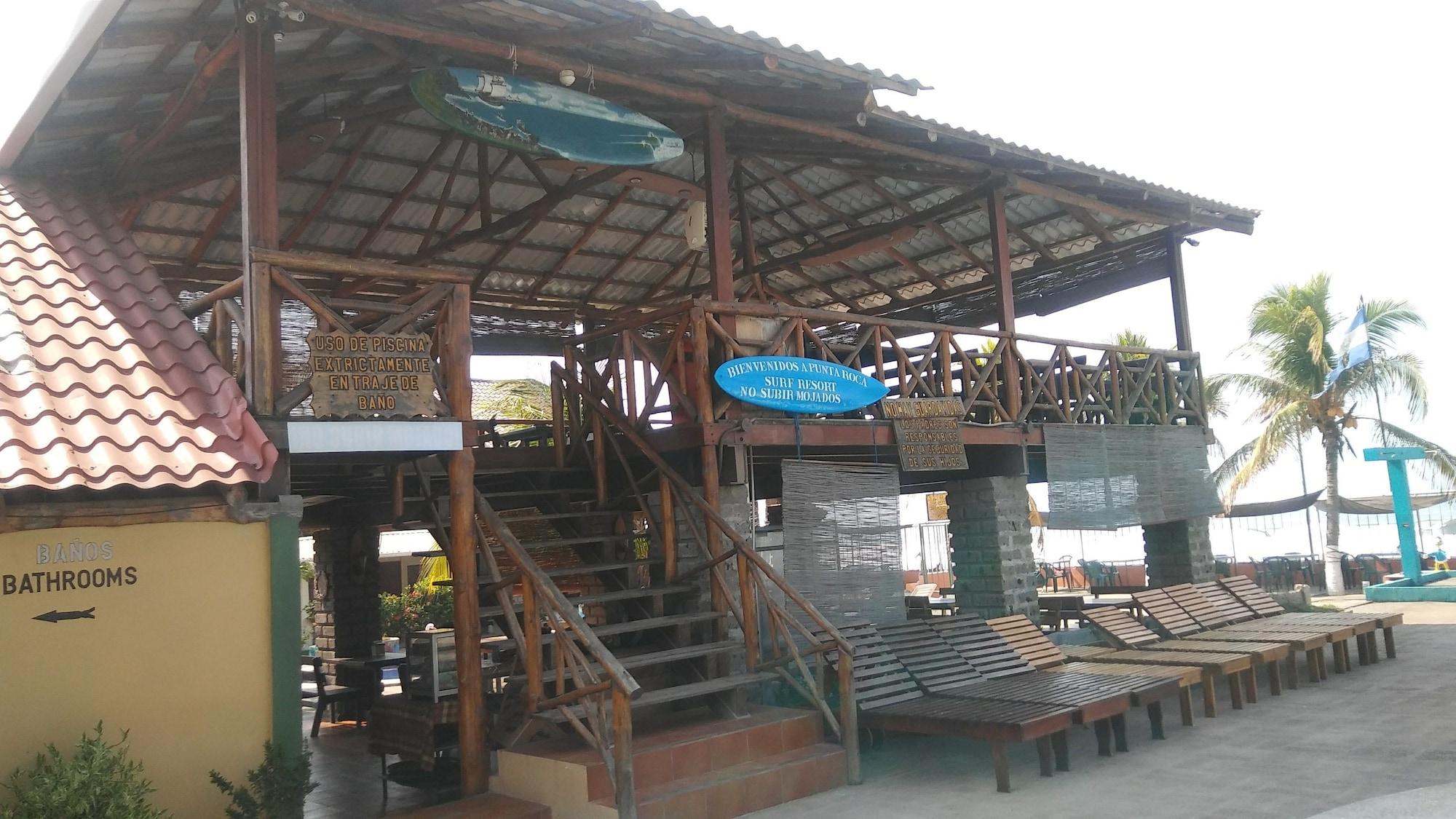 Vista Exterior Punta Roca Surf Resort