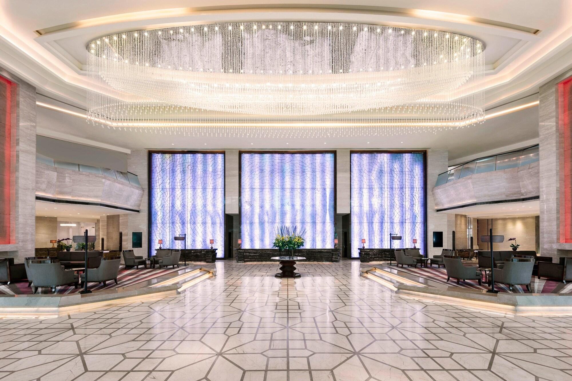 Vista Lobby Sheraton Changchun Jingyuetan Hotel