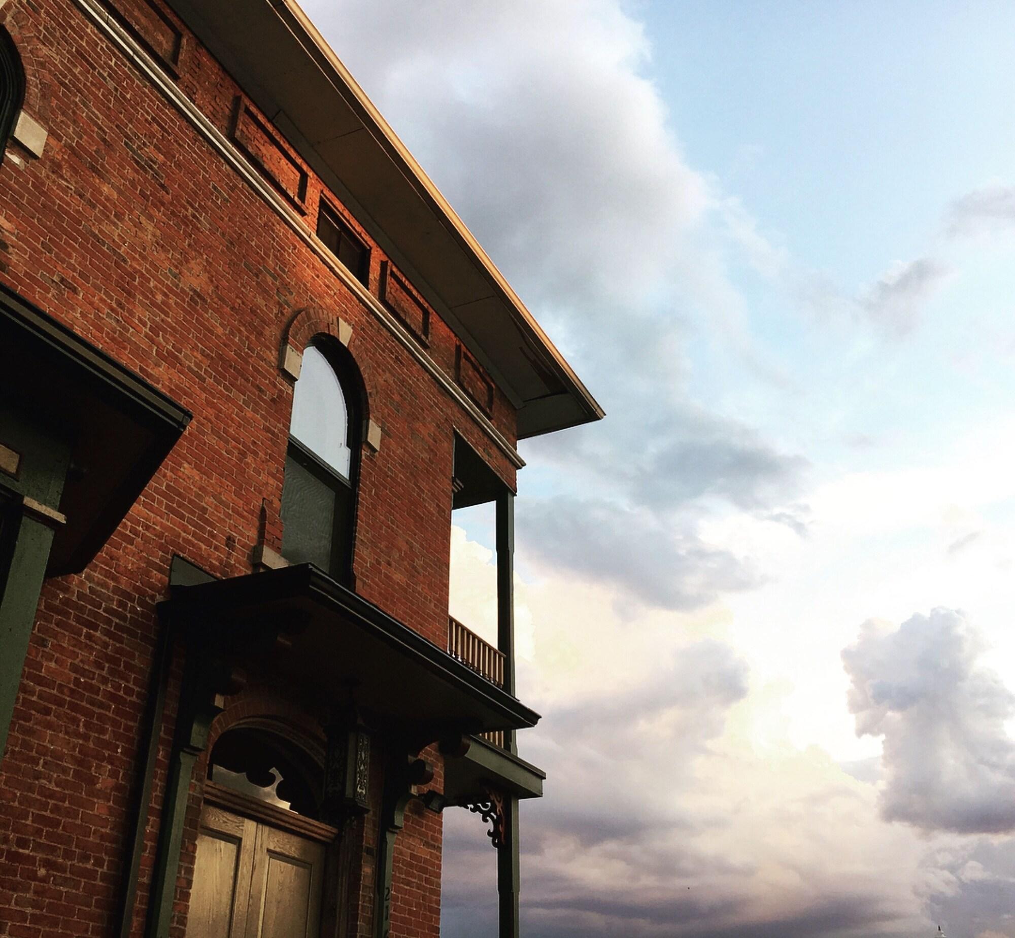 Vista Exterior The Cochrane House Luxury Historic Inn