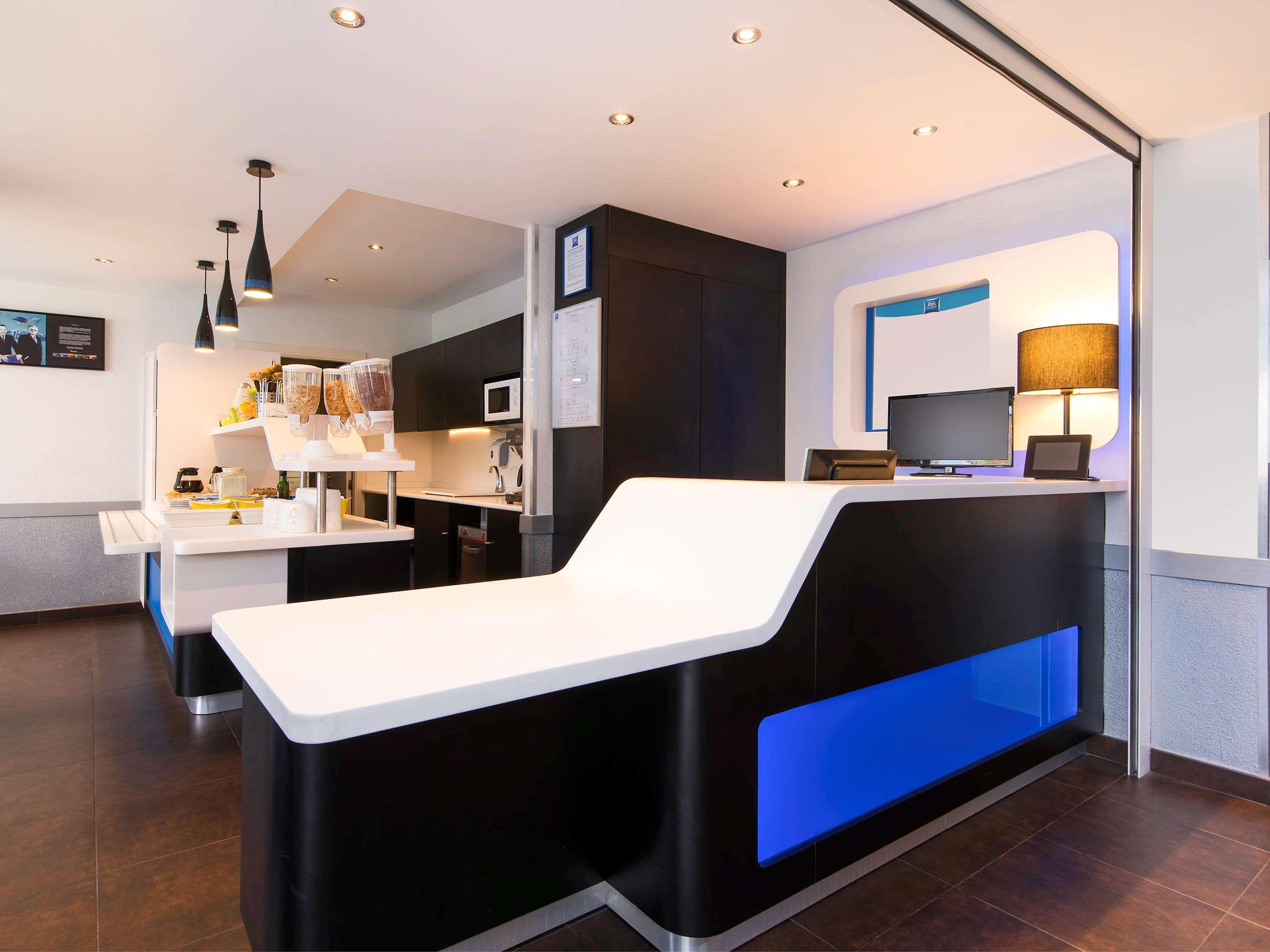 Vista Lobby ibis budget Bilbao Arrigorriaga