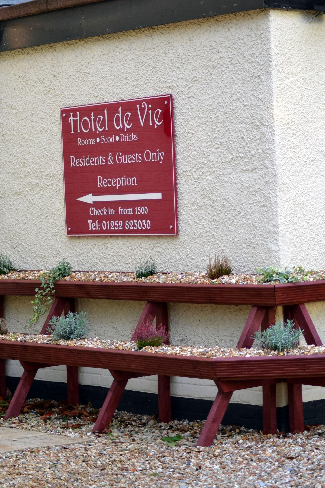 Vista Exterior Hotel de Vie