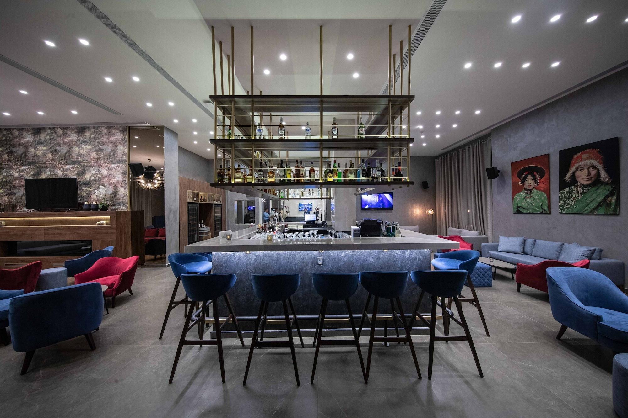 Bar/Salón Hotel De Ville