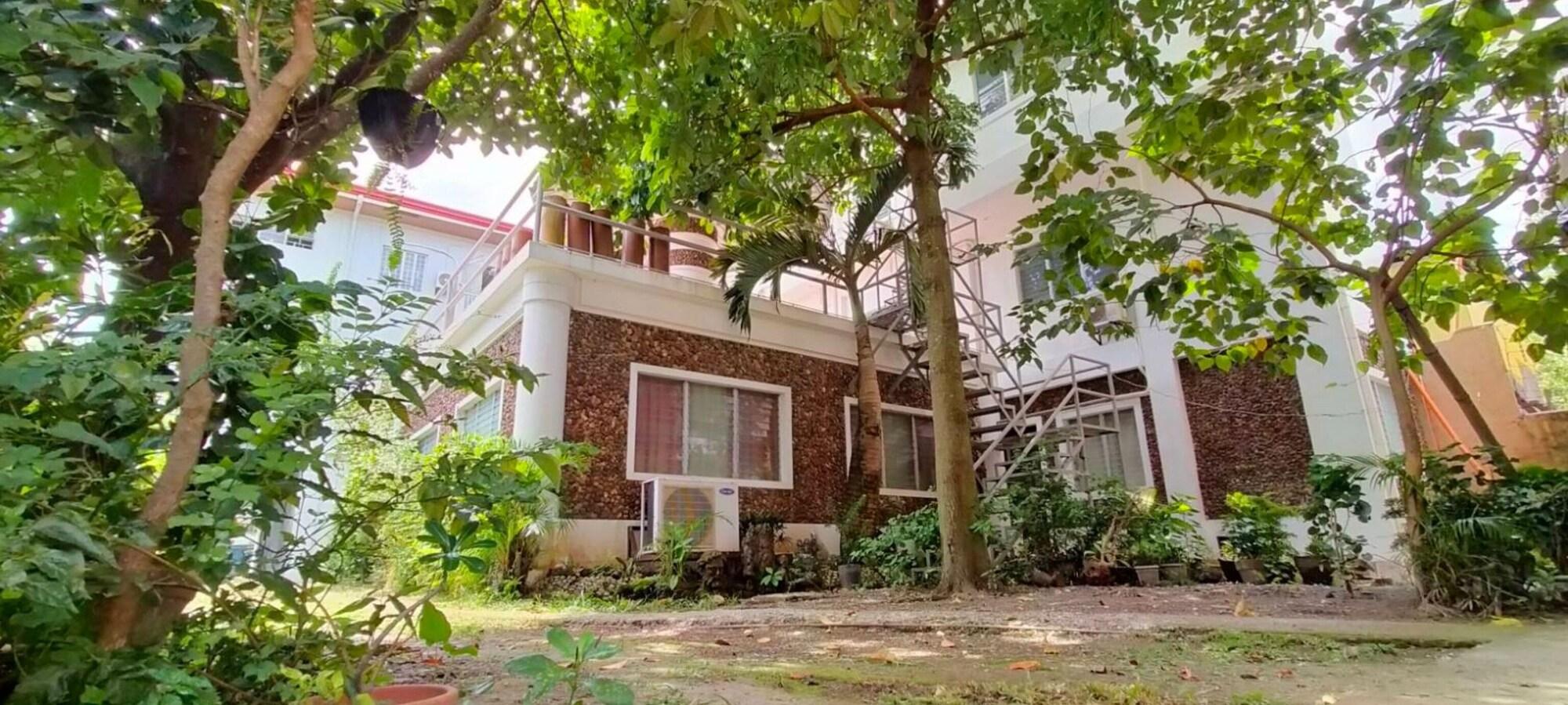 Vista Exterior OYO 799 Ddd Habitat Iloilo