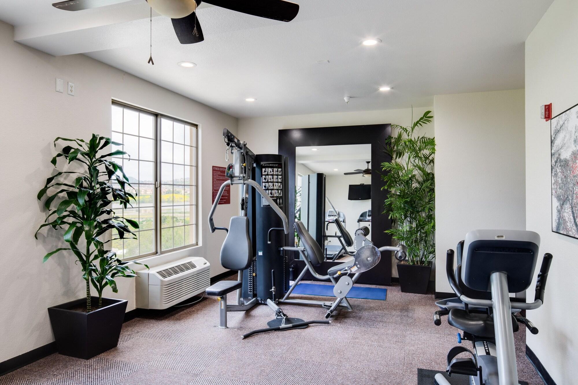 Gimnasio Ayres Suites Mission Viejo – Lake Forest