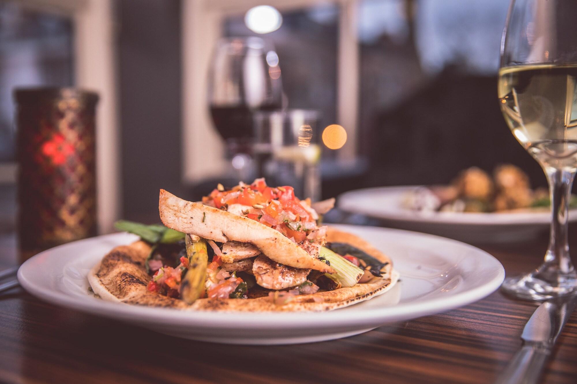 Restaurant Dukes at Queens Boutique Hotel