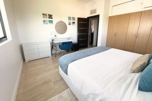 Alquiler Vacacional - Luxury Modern 2 Bedroom Penthouse Condo in Grace Bay close to beach w/pool