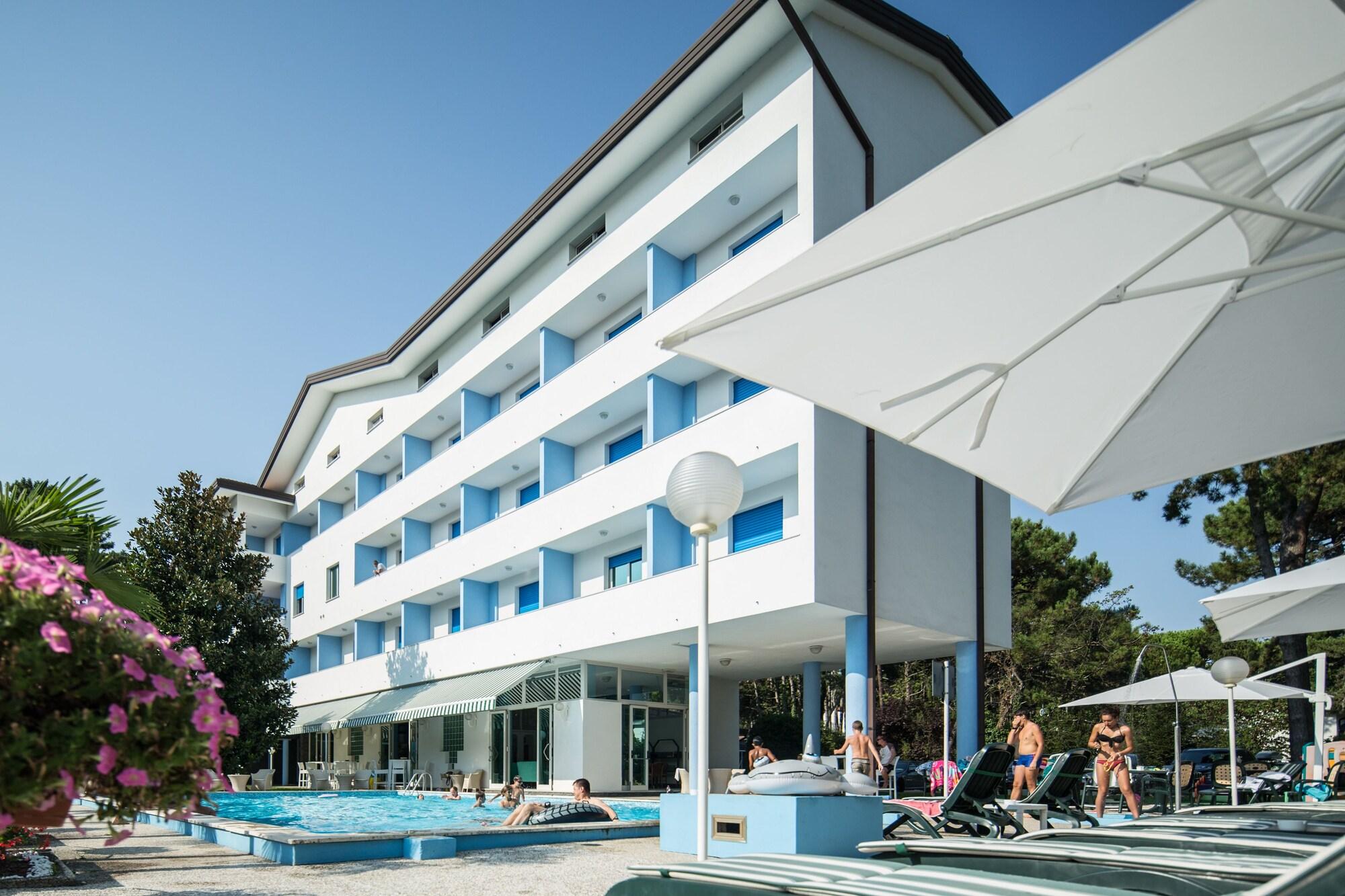 Vista Exterior Hotel Olympia