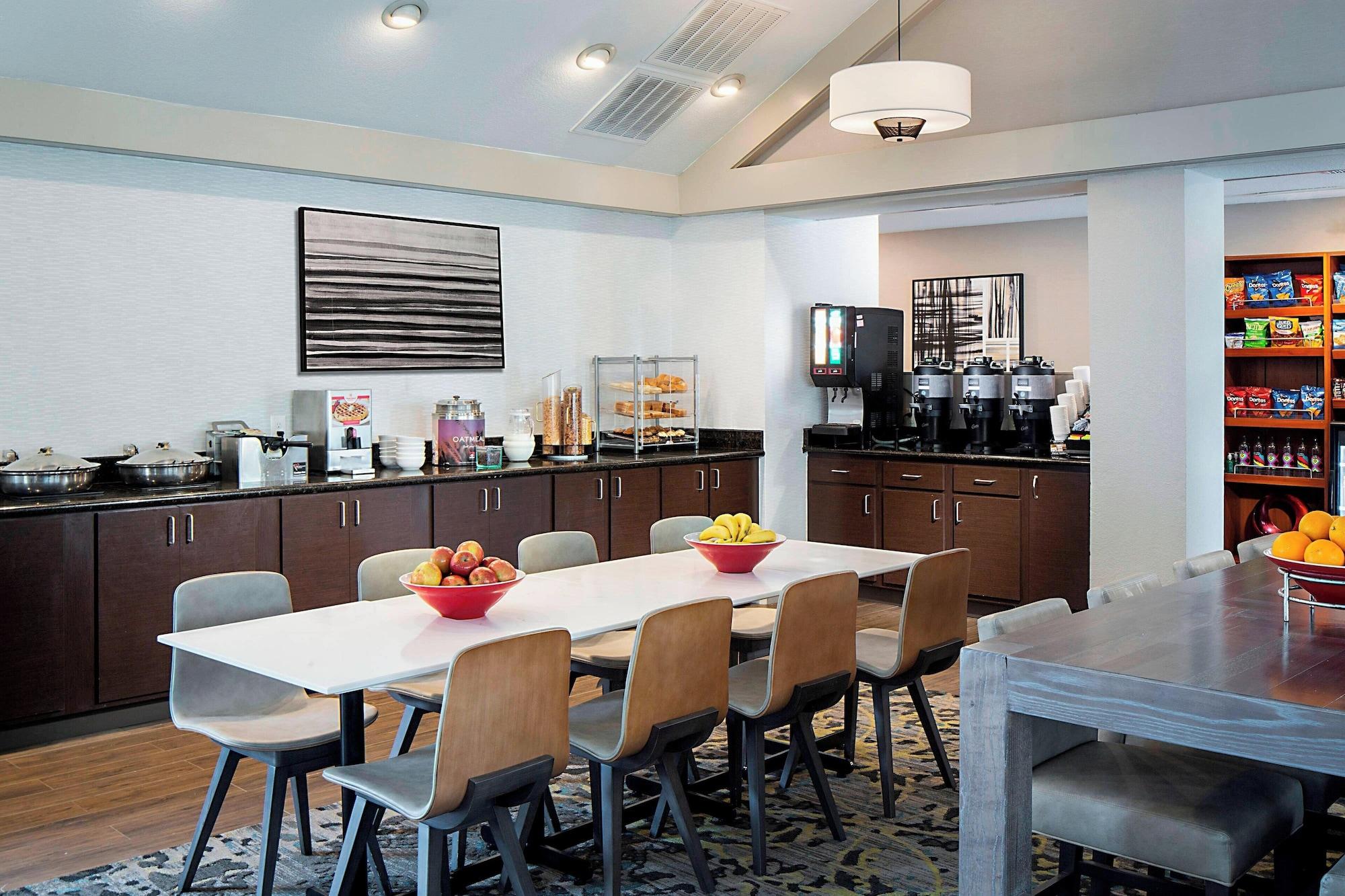 Restaurant Residence Inn by Marriott Dallas Las Colinas