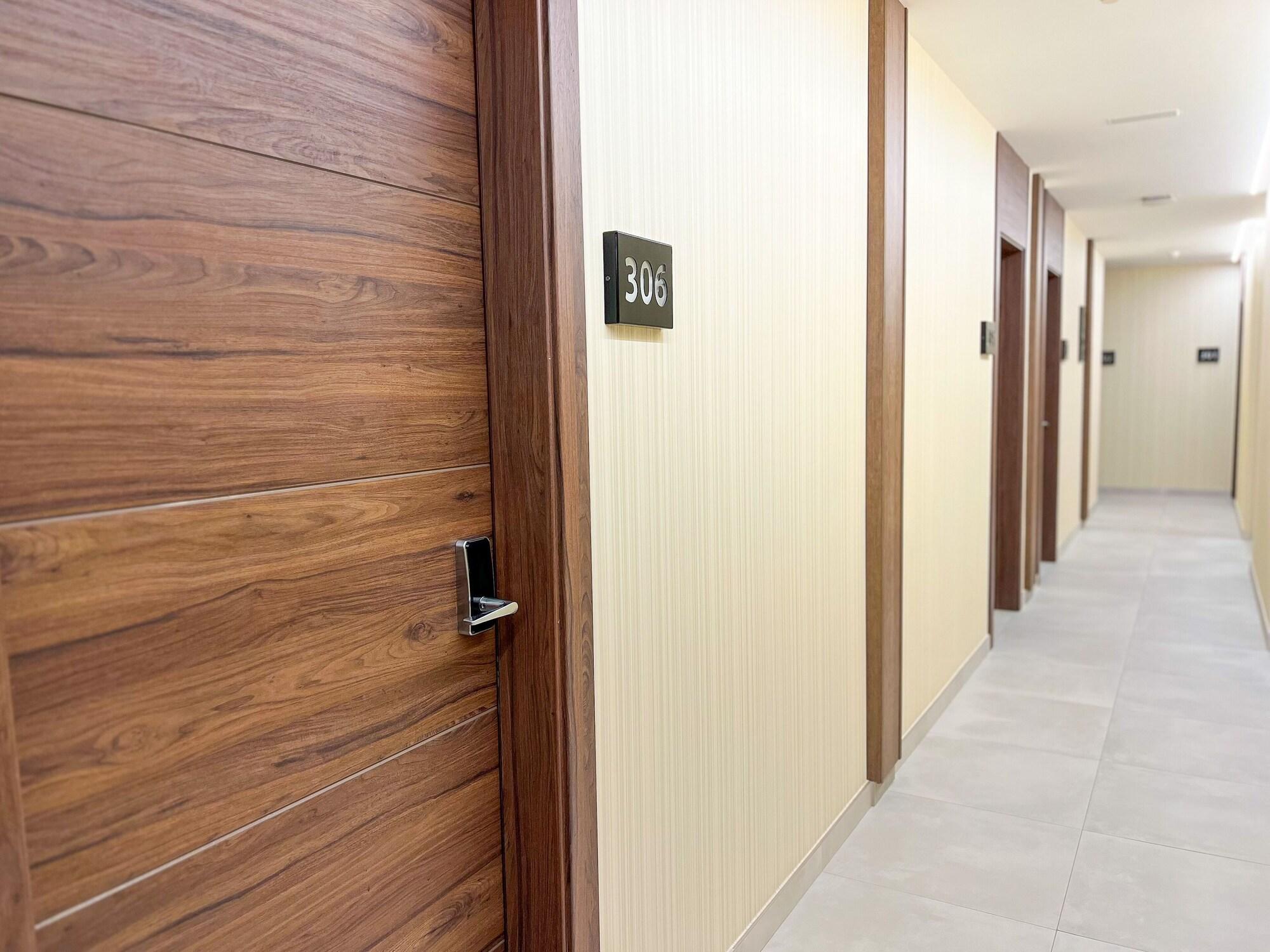 Equipamiento de Habitación Hotel MG Poniente