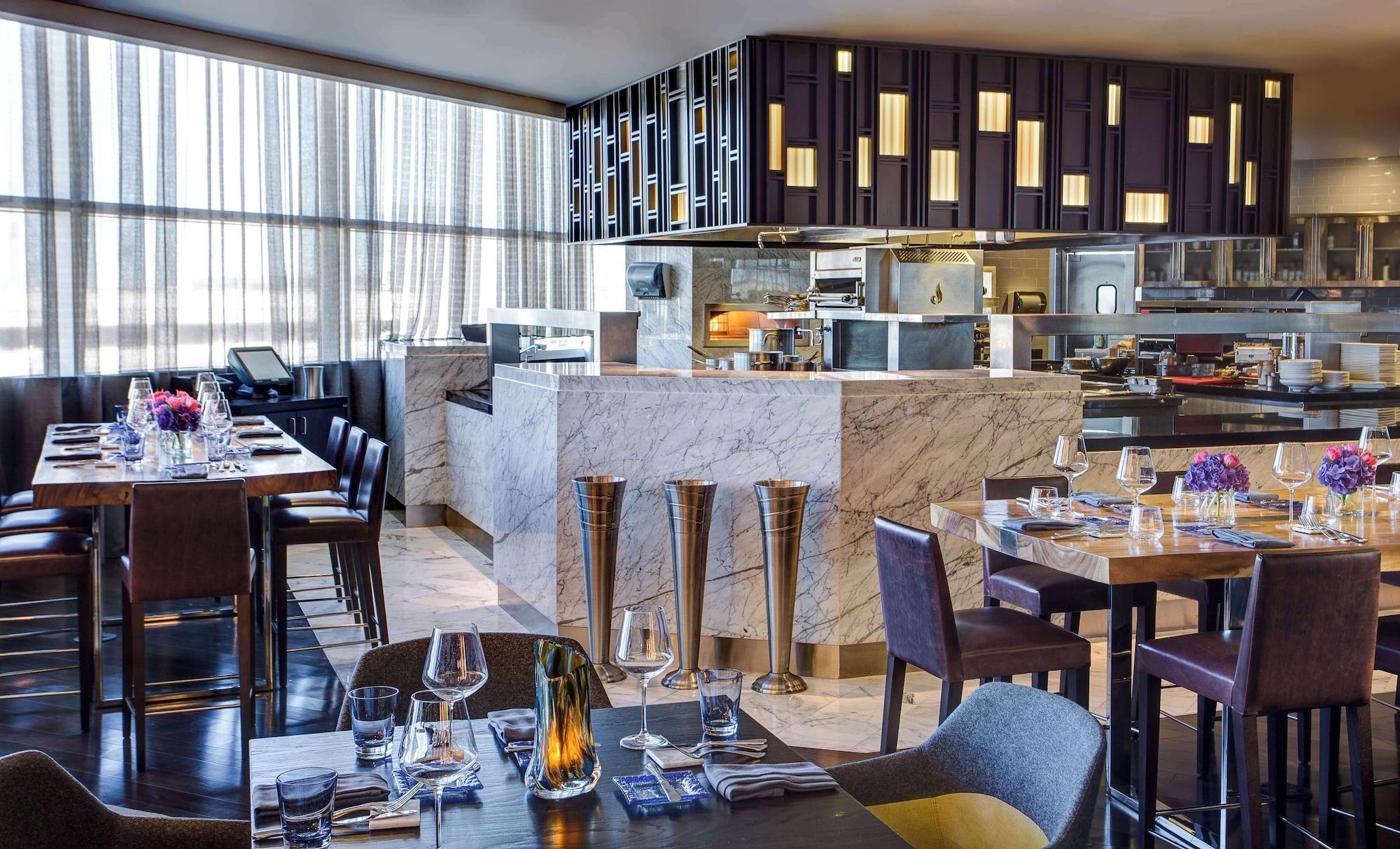 Restaurant Grand Hyatt DFW - Connected to the airport