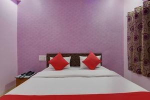 Alojamiento - OYO 19830 Hotel Lucky Star