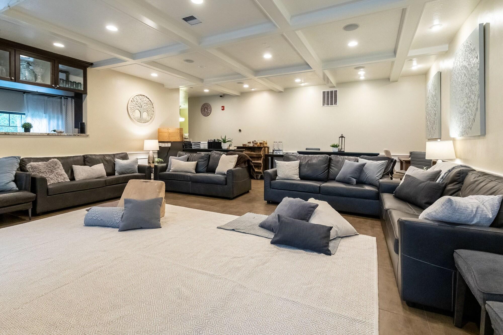 Sala de Reuniones Aspenwood Manor