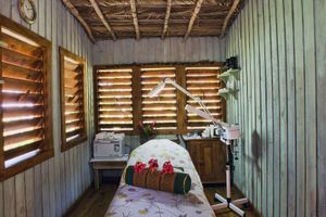 Alquiler Vacacional - Brisa Del Mar: Balinese Style Oceanfront Villa with Private Pool