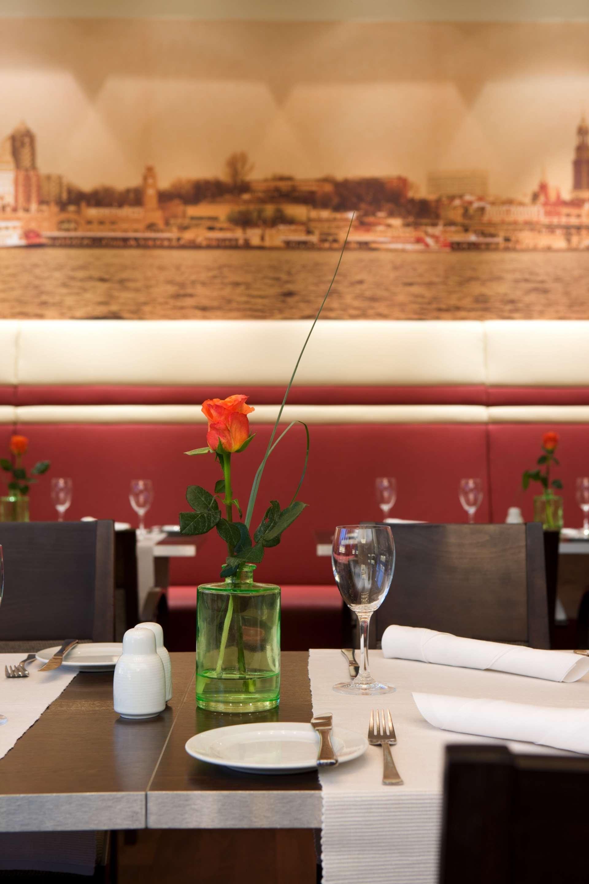 Restaurant IntercityHotel Hamburg Hauptbahnhof