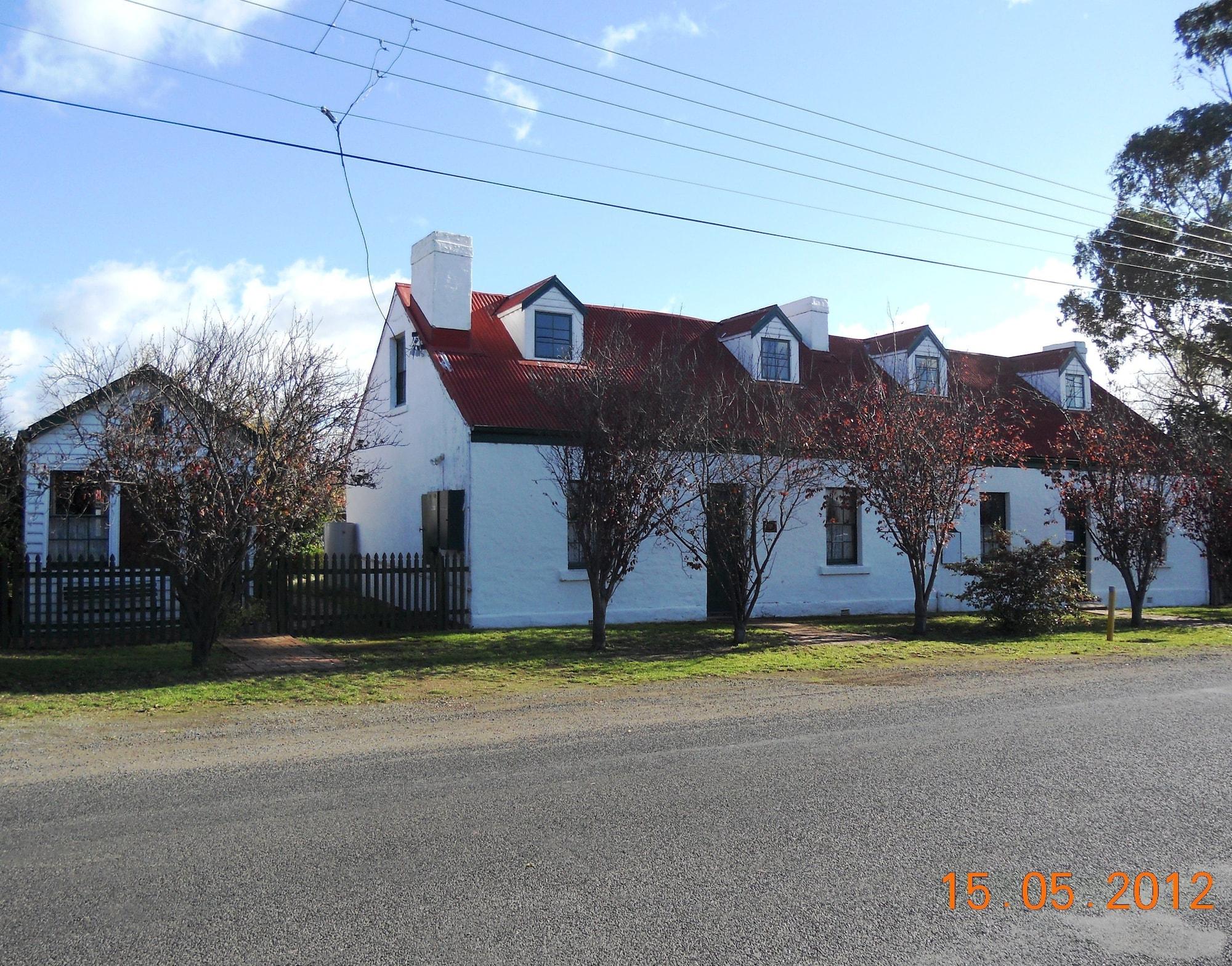 Vista Exterior Sorell Barracks