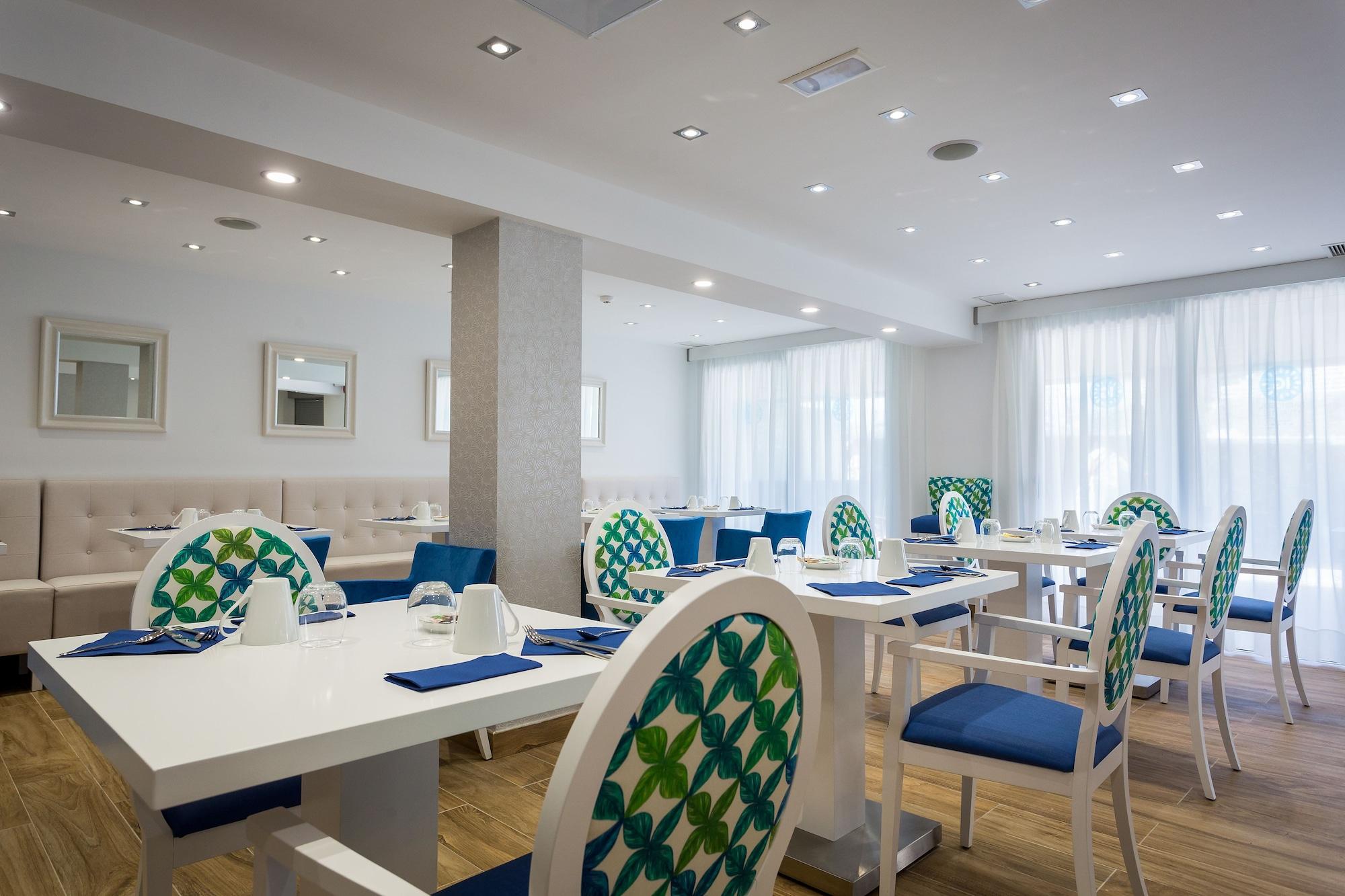 Restaurant IG Nachosol Atlantic & Yaizasol by Servatur - Adults Only