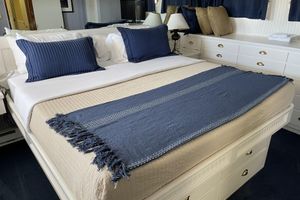 Renta temporal - Don't book a place, book an Alaskan Adventure on an 85 foot Super Yacht