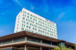 Alojamiento - NH Monterrey La Fe