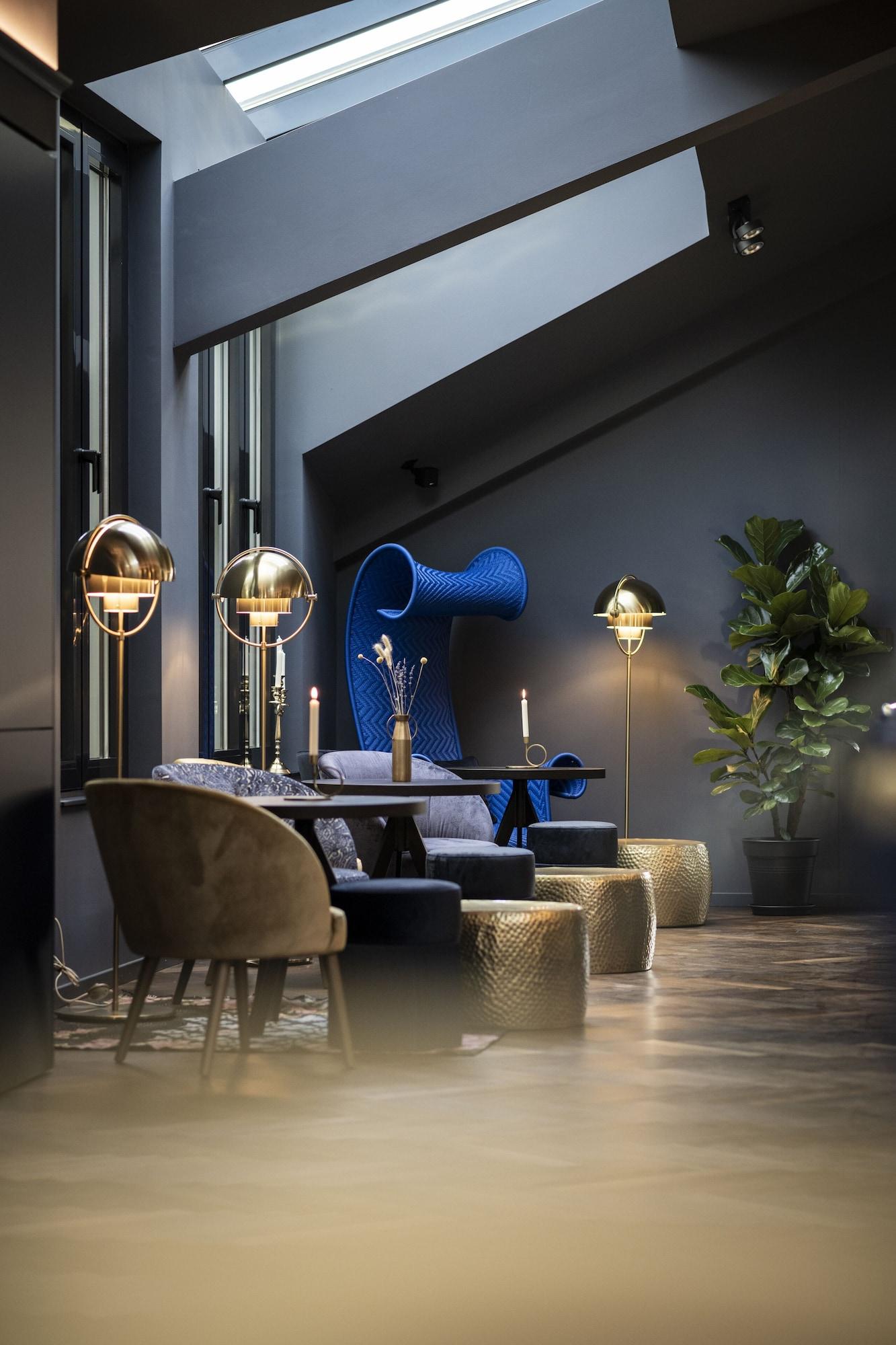 Varios Altstadthotel Weisses Kreuz