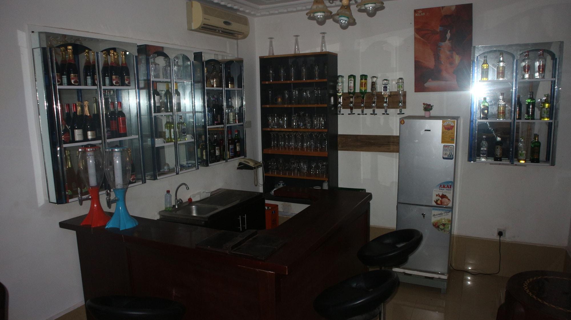 Restaurant DeeGold Guest Home