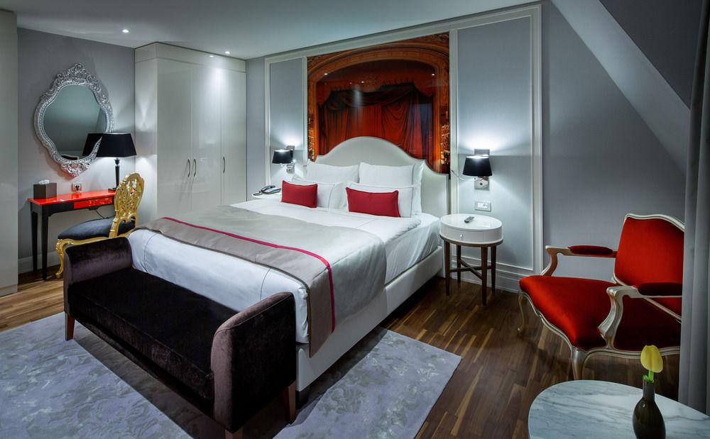 Hotel TITANIC Gendarmenmarkt Berlin