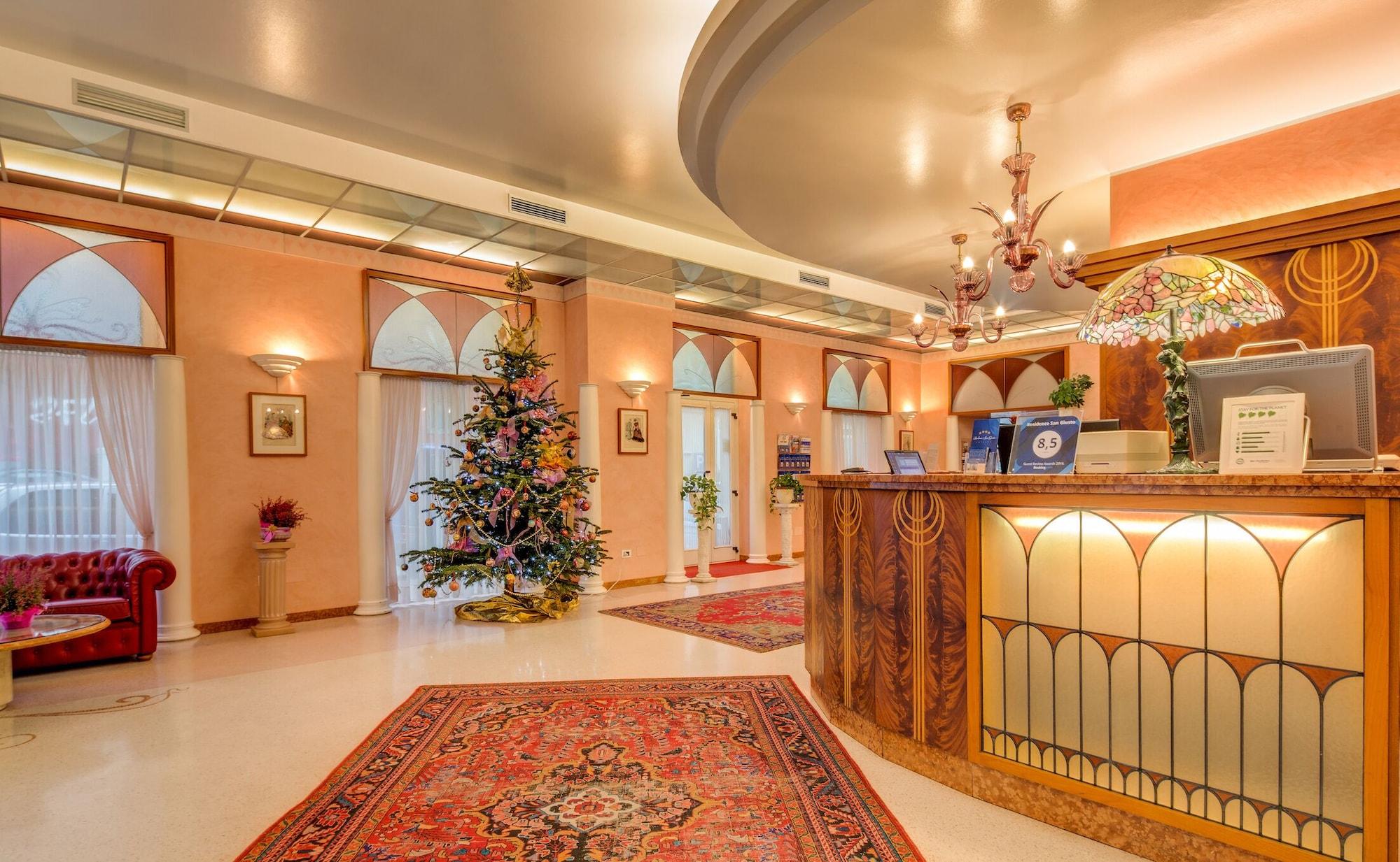 Vista Lobby Hotel San Giusto