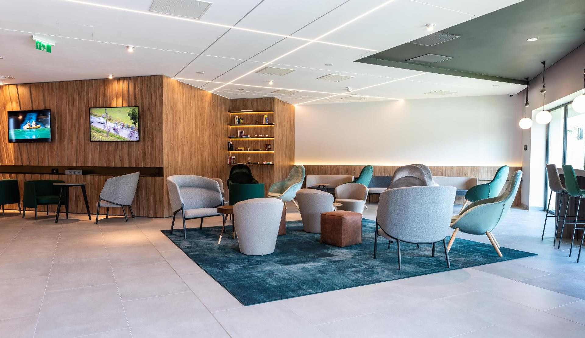 Vista Lobby Hilton Garden Inn Bucharest Airport