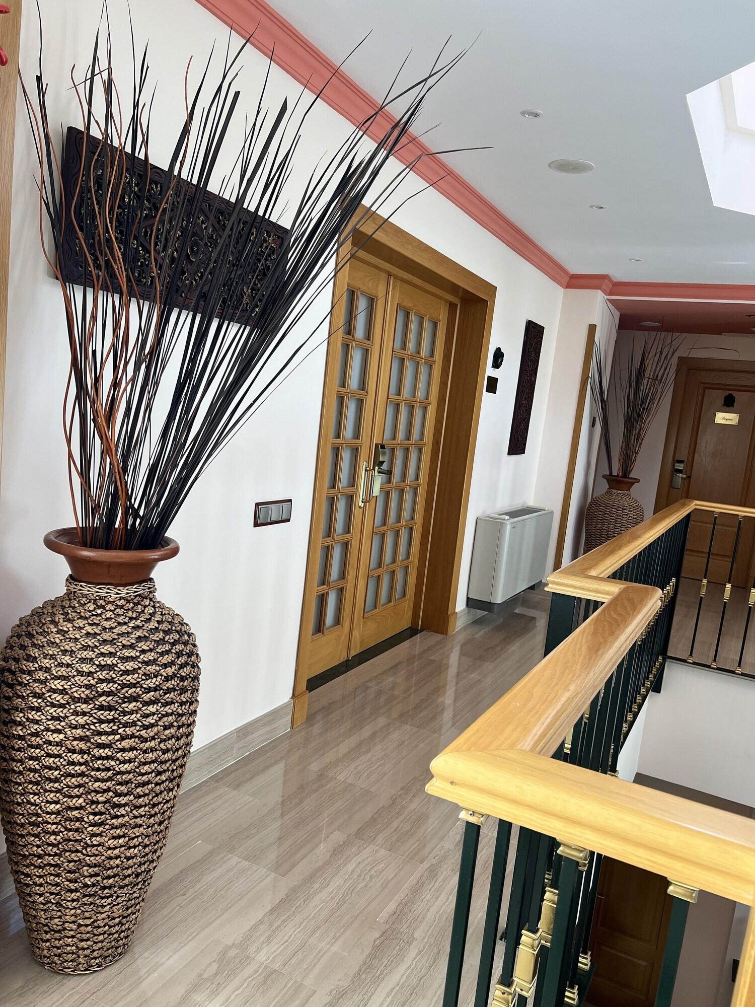 Vista Lobby The Marbella Heights Boutique Hotel