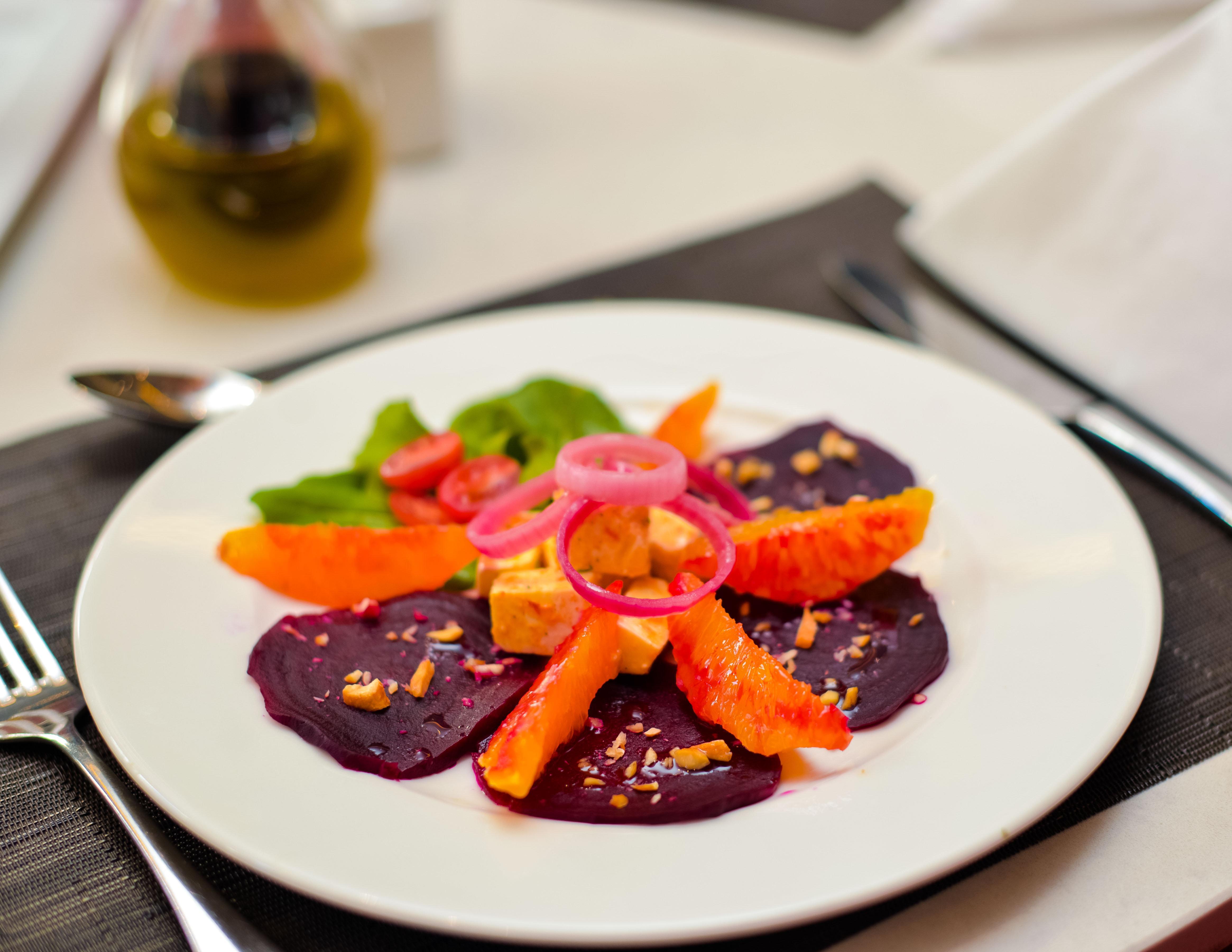 Restaurant Crowne Plaza Dar es Salaam by IHG