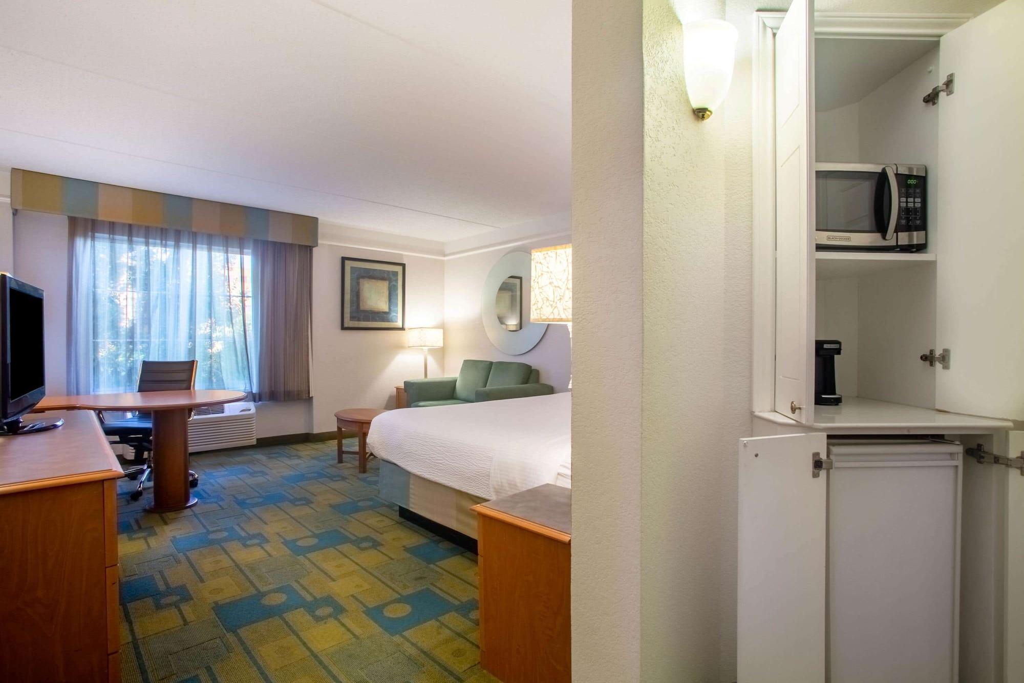 Habitación La Quinta Inn & Suites by Wyndham Charlotte Airport South