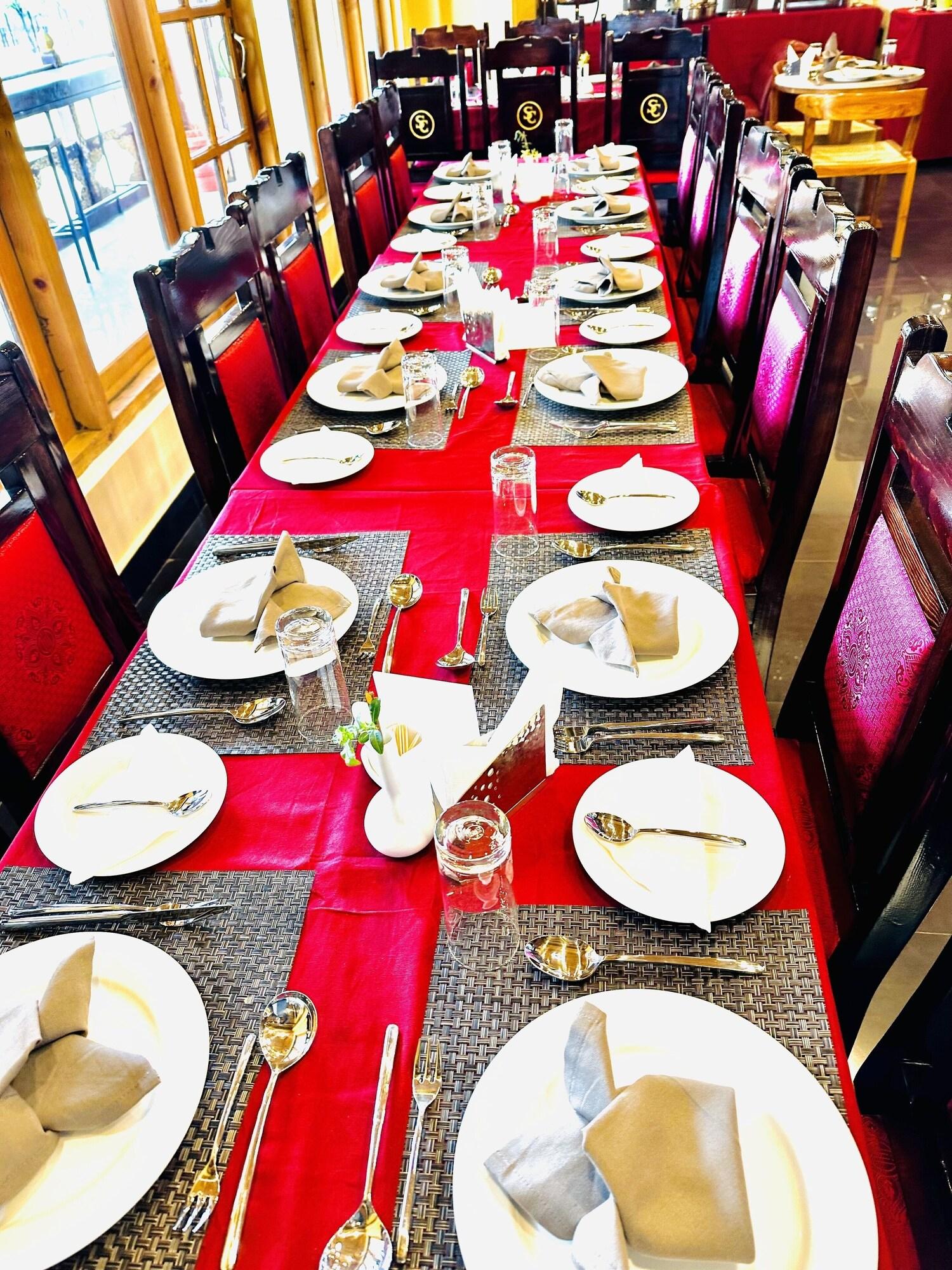 Restaurant Silver Cloud Hotel