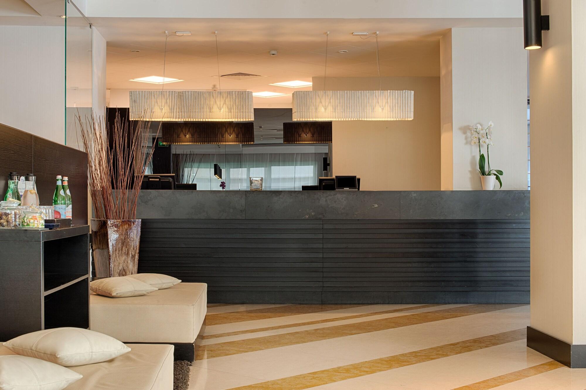 Vista Lobby NH Trieste