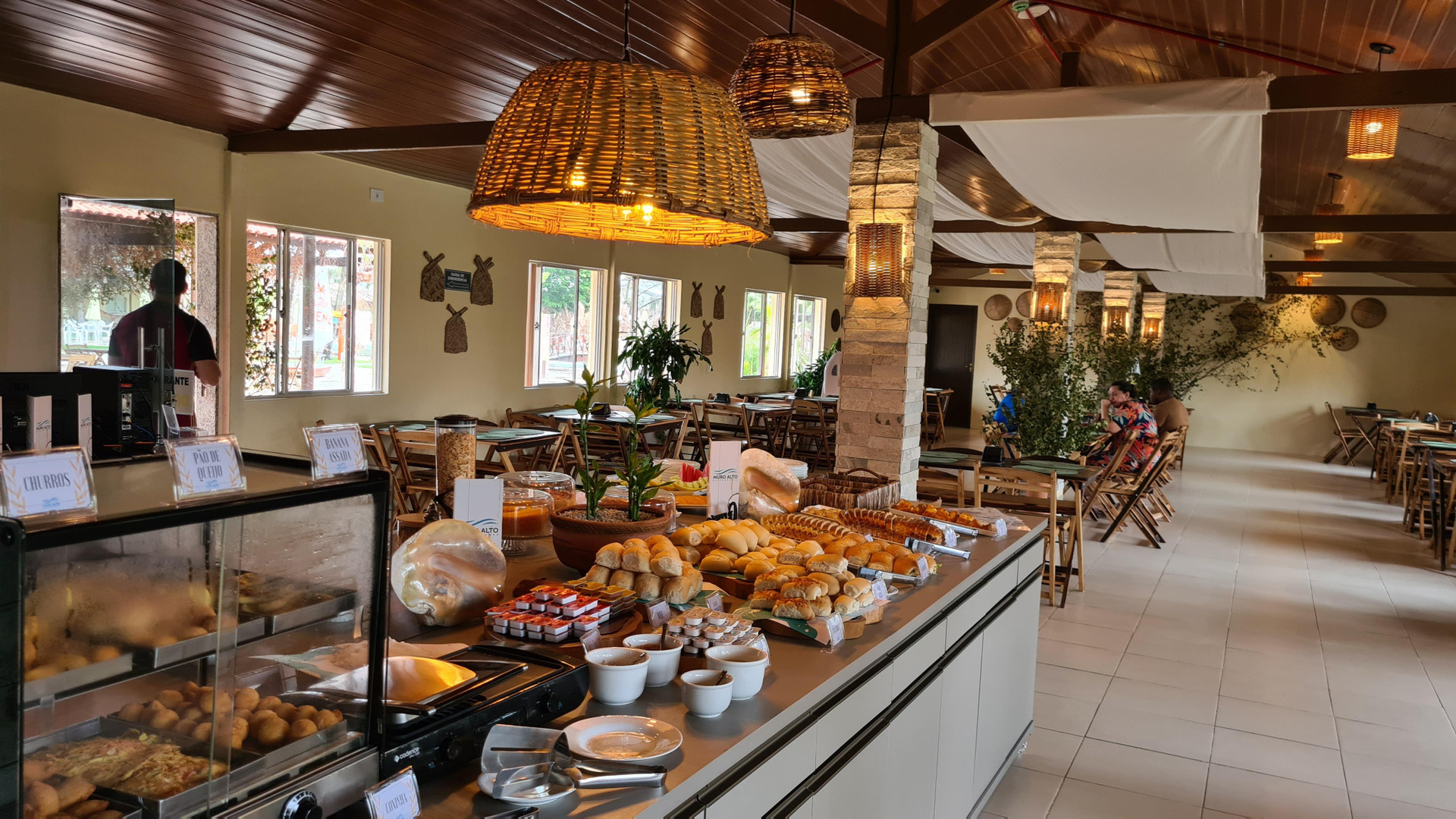 Área de desayuno Arena Carneiros Hotel by AFT