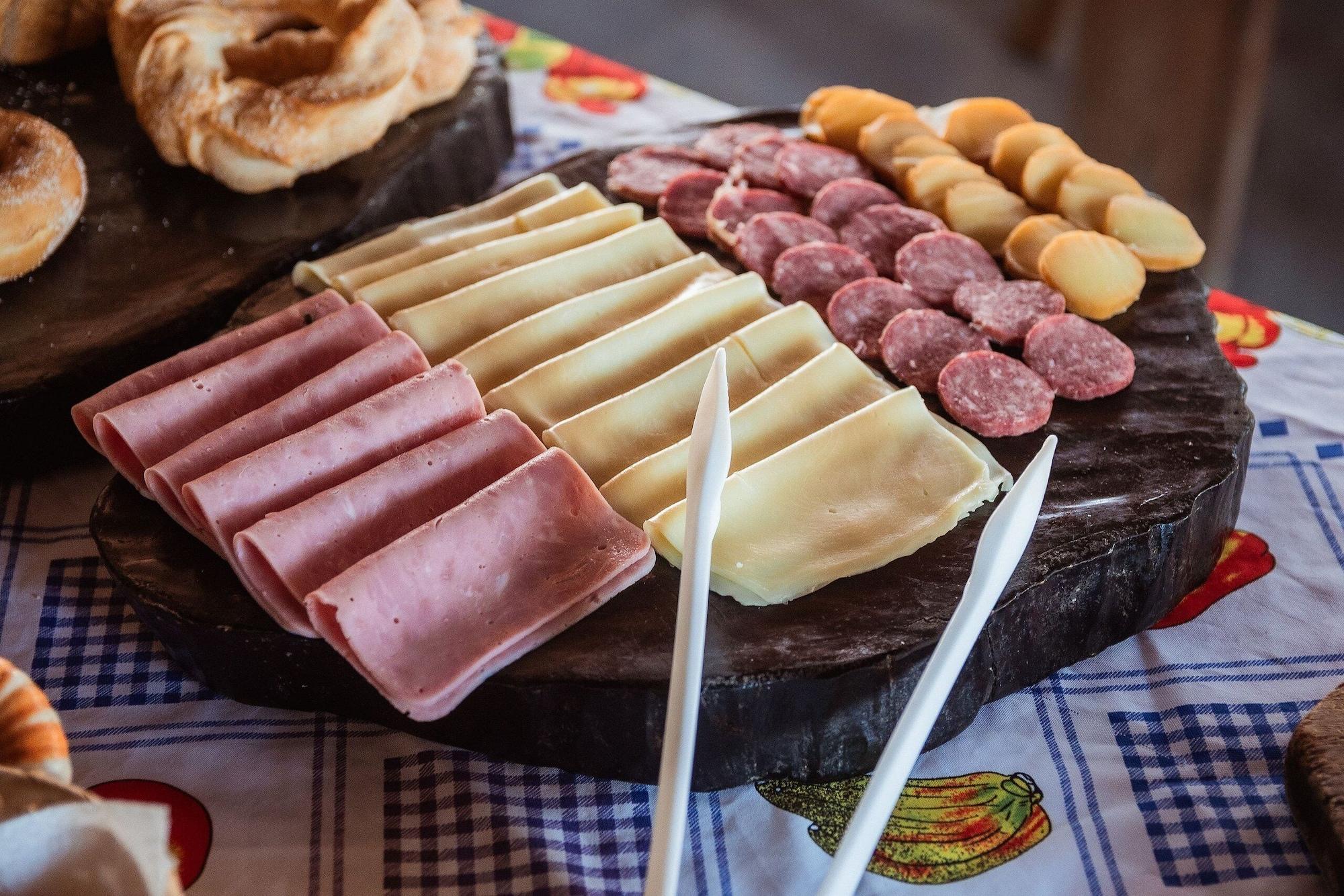 Restaurant Pousada Sestrem - São João Batista - SC