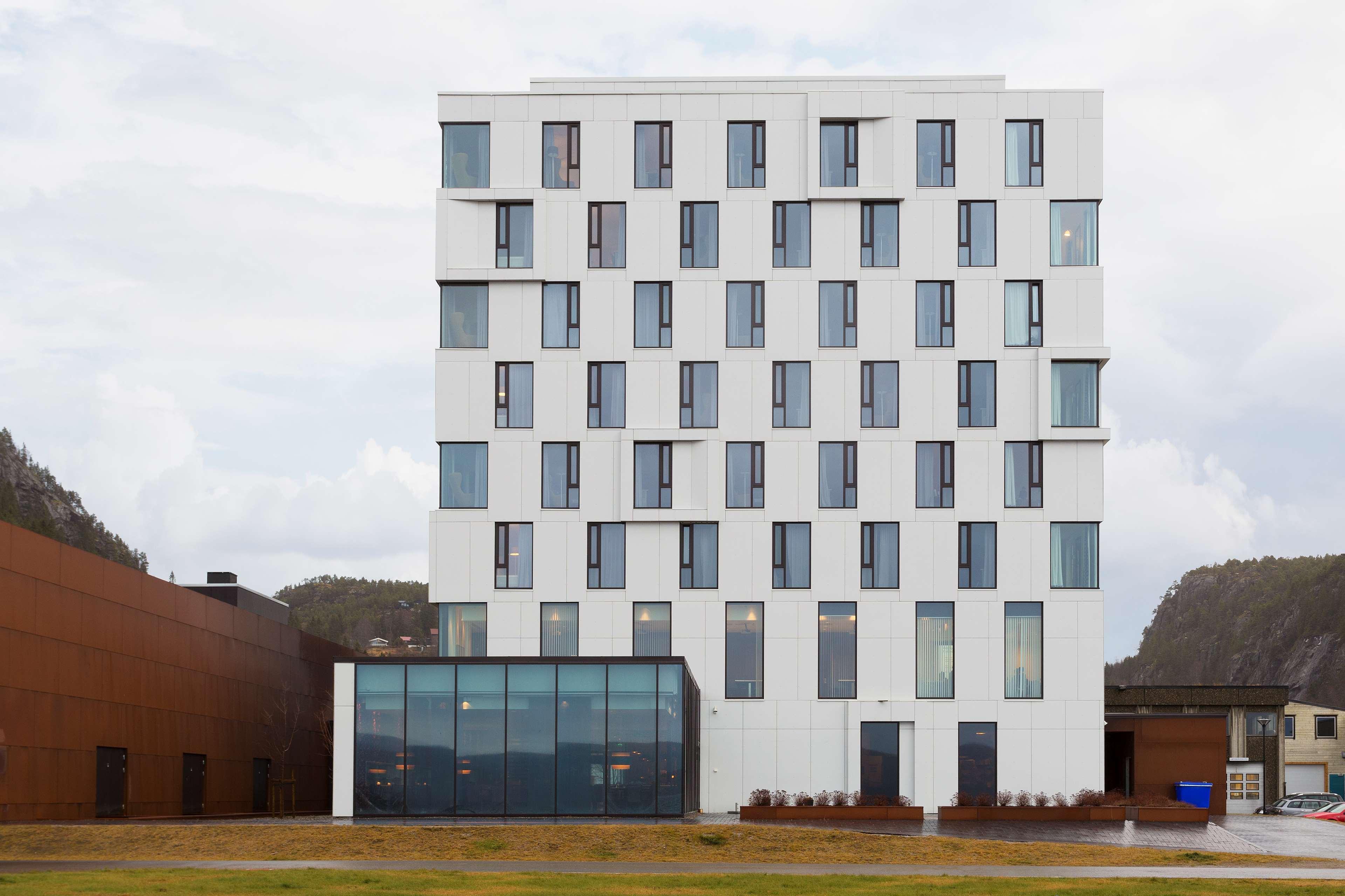 Vista Exterior Scandic Rock City