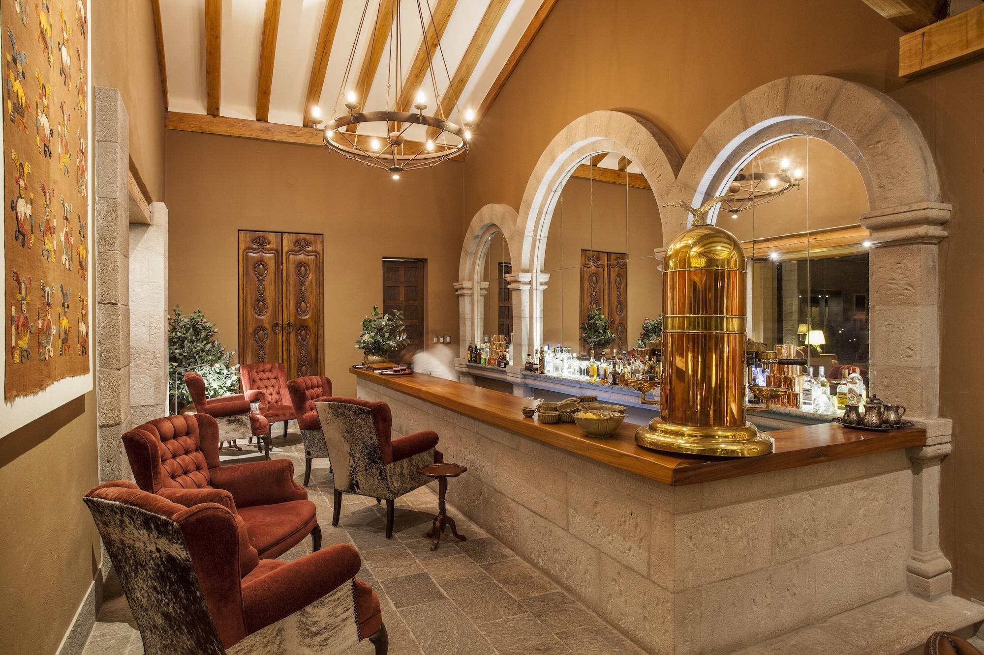 Bar/Salón Inkaterra Hacienda Urubamba