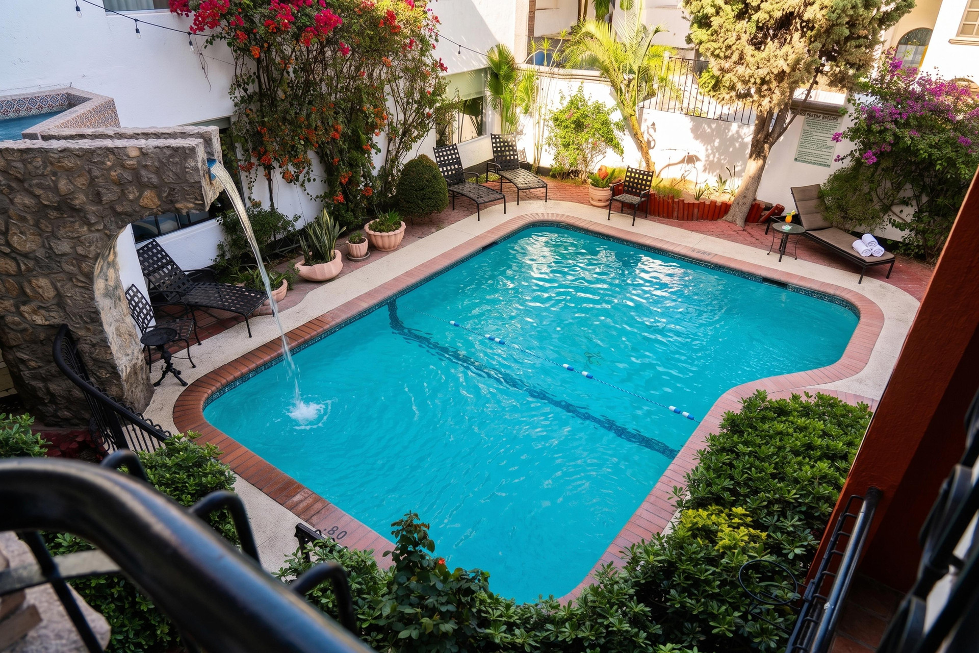 Vista Piscina Maria Bonita Business Hotel & Suites