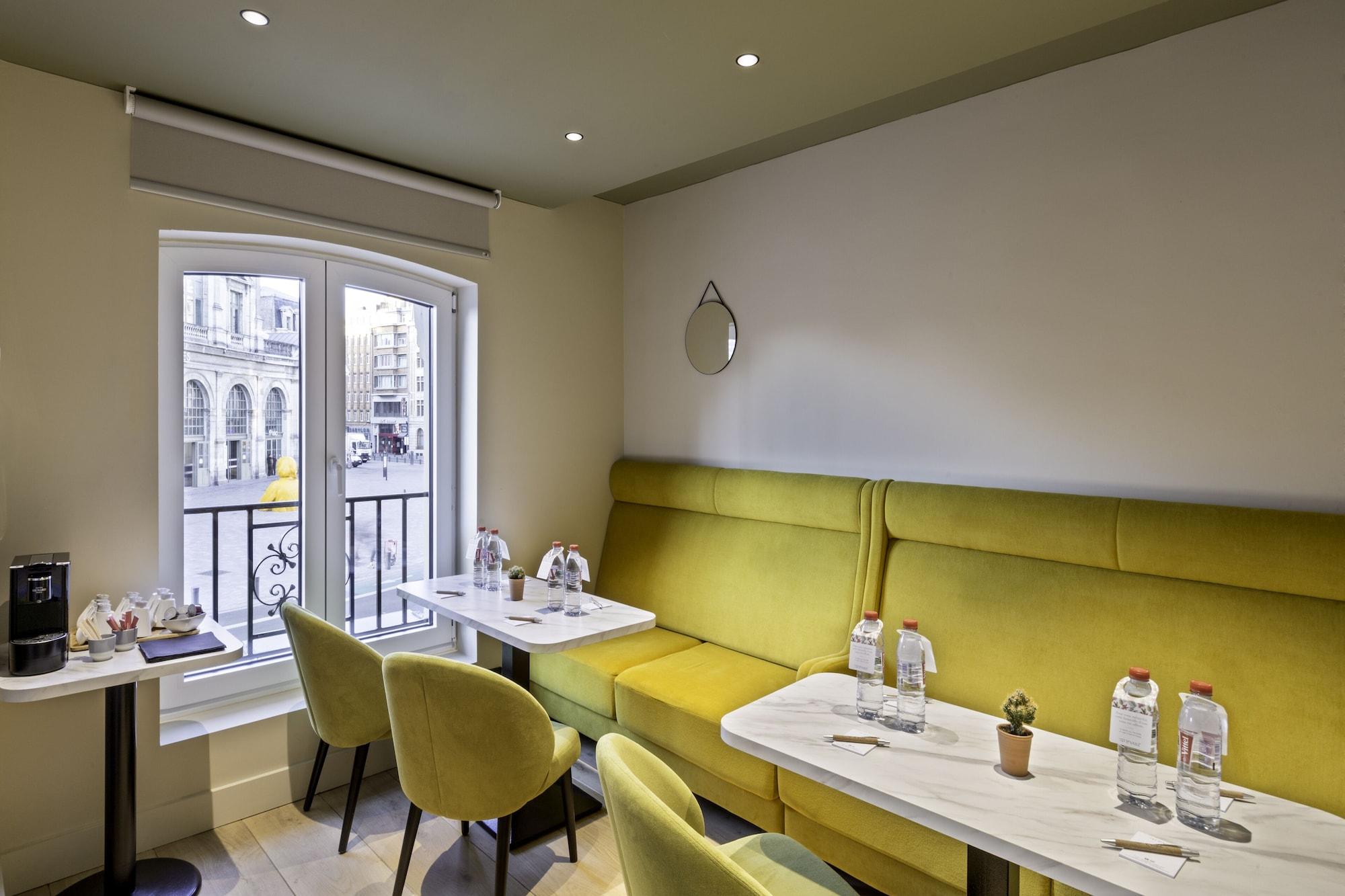 Sala de Reuniones La Valiz