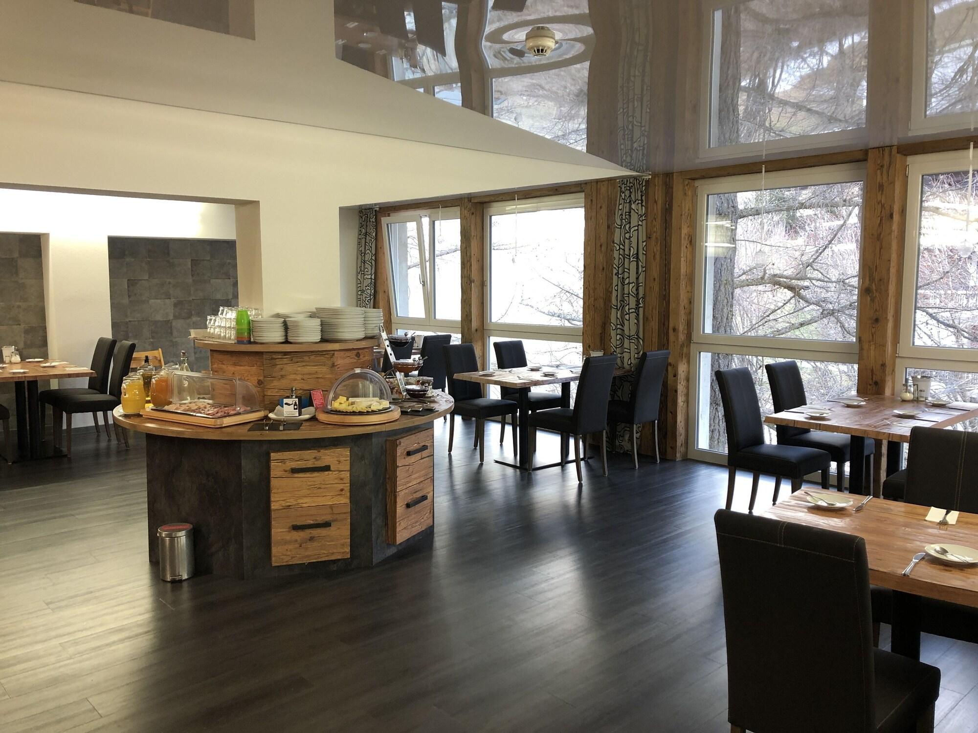 Restaurant Amber Ski In Out Hotel Spa