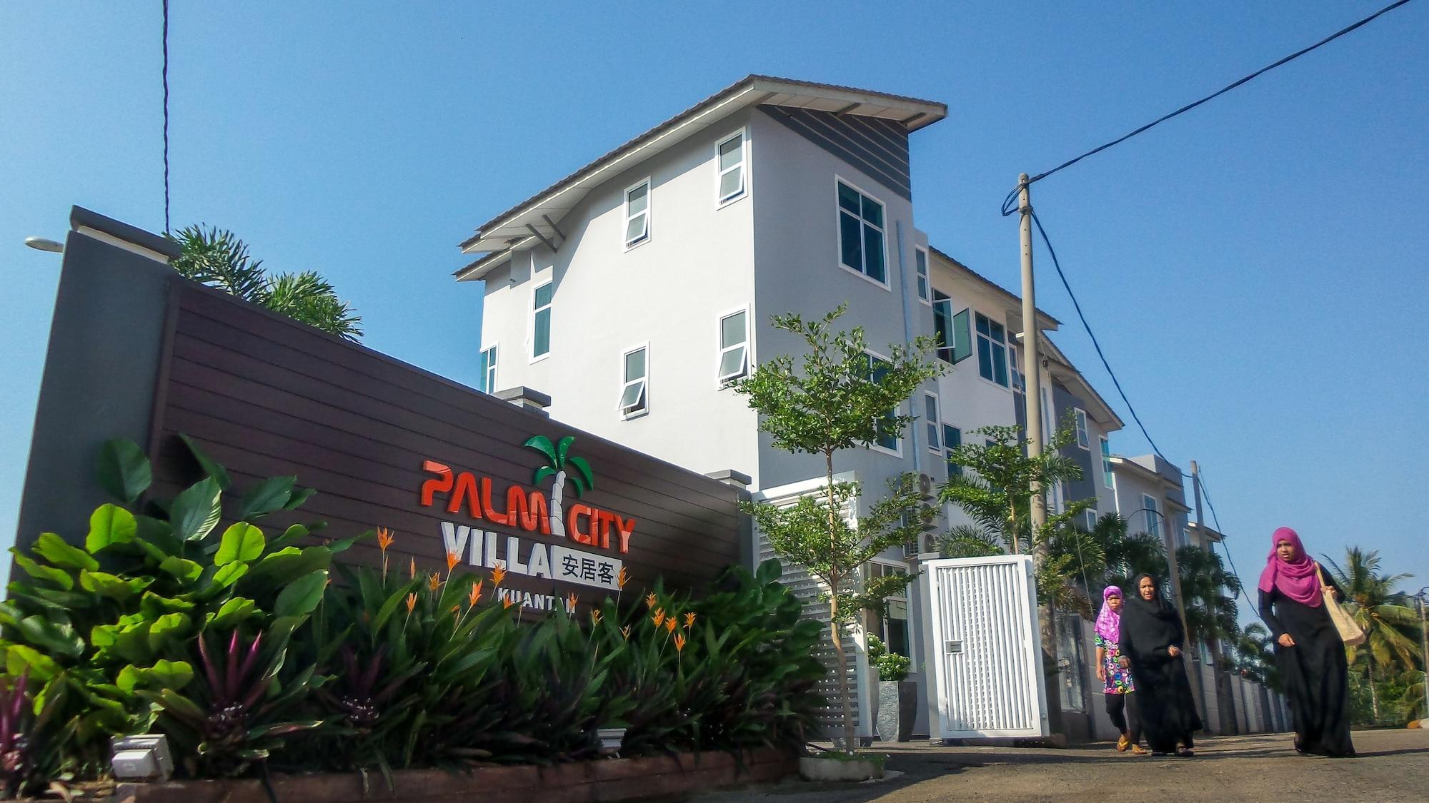 Varios Palm City Villa