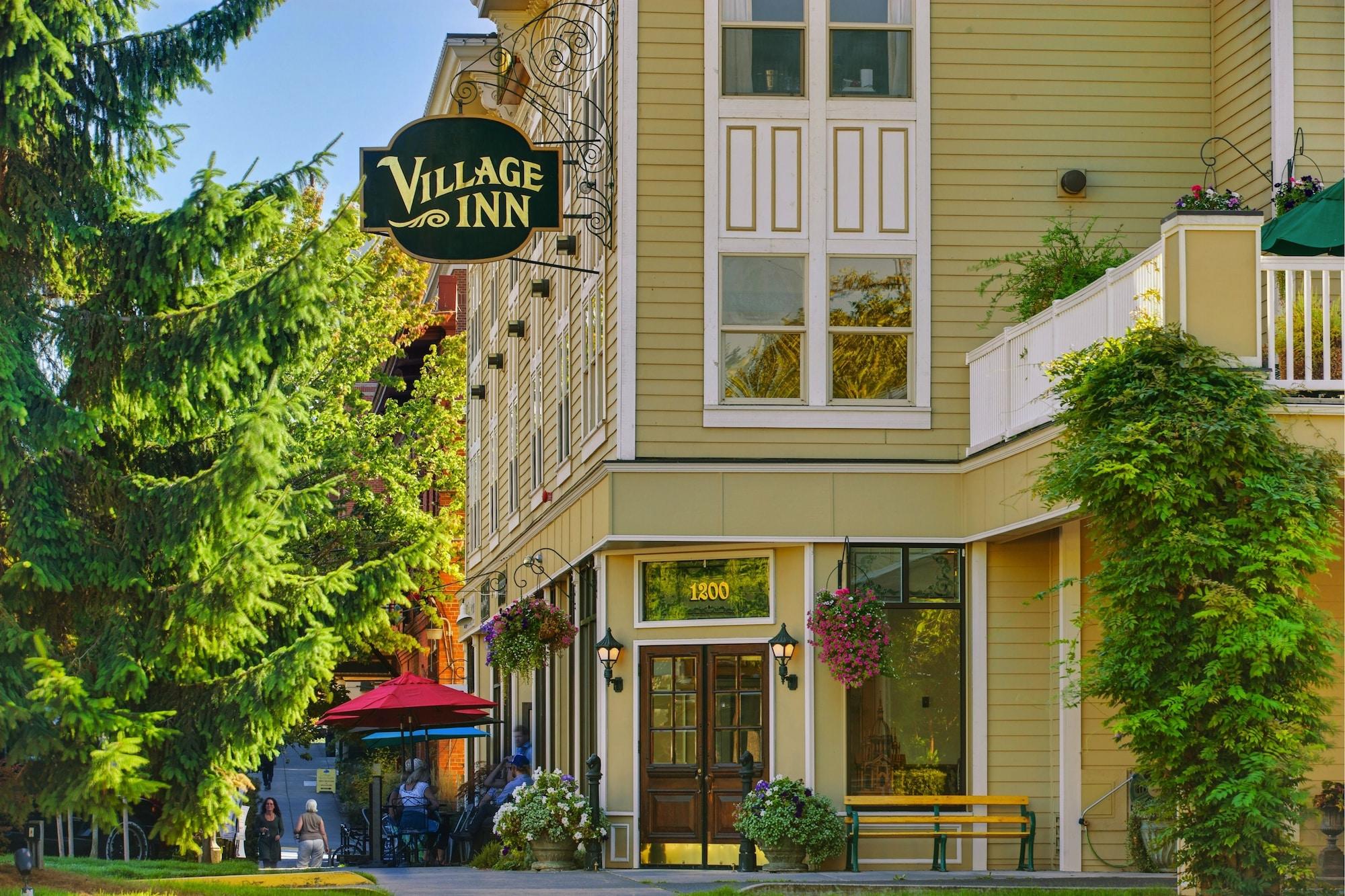 Vista Exterior Fairhaven Village Inn