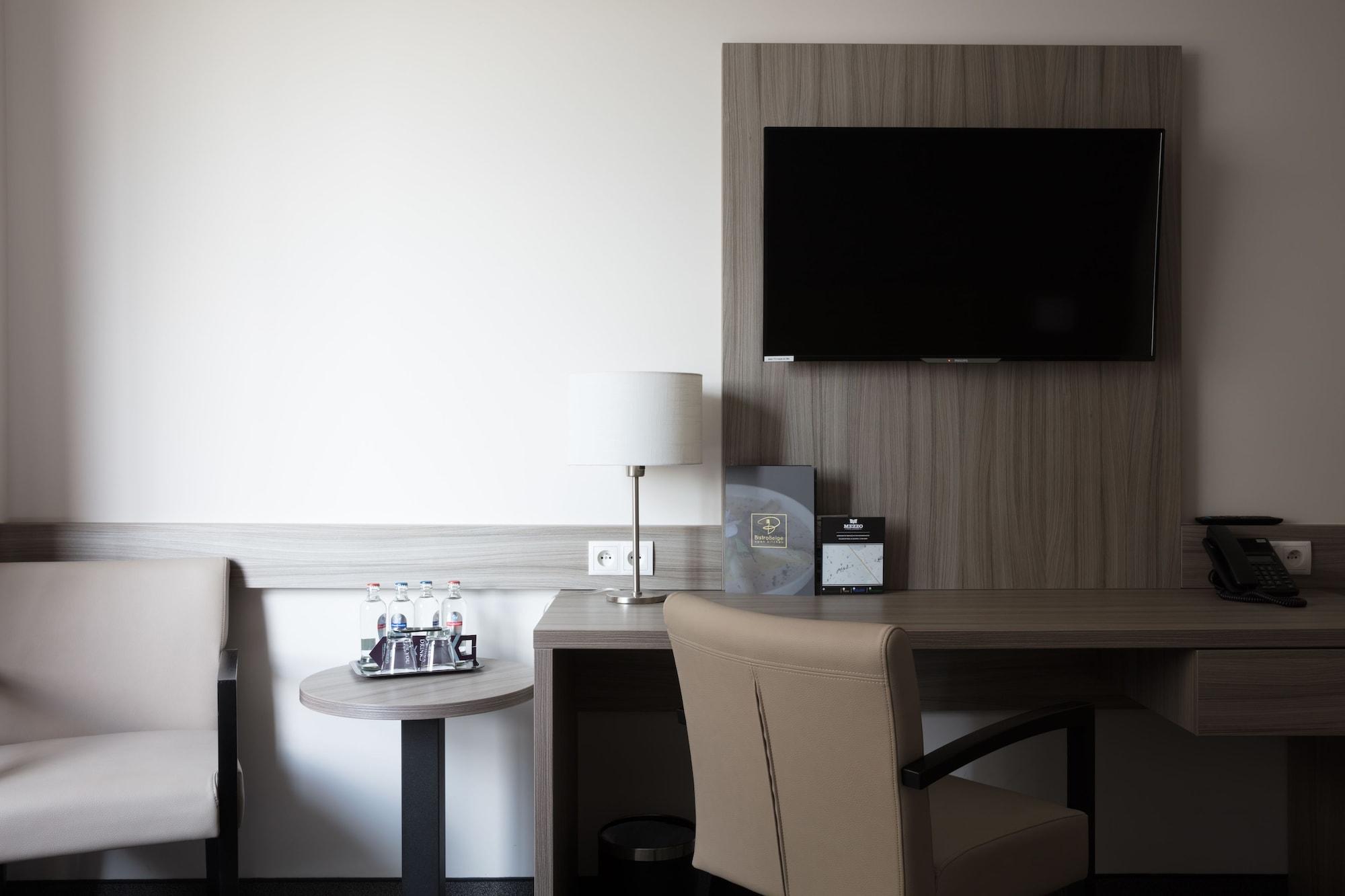 Set de Habitación Mezzo Hotel & Business