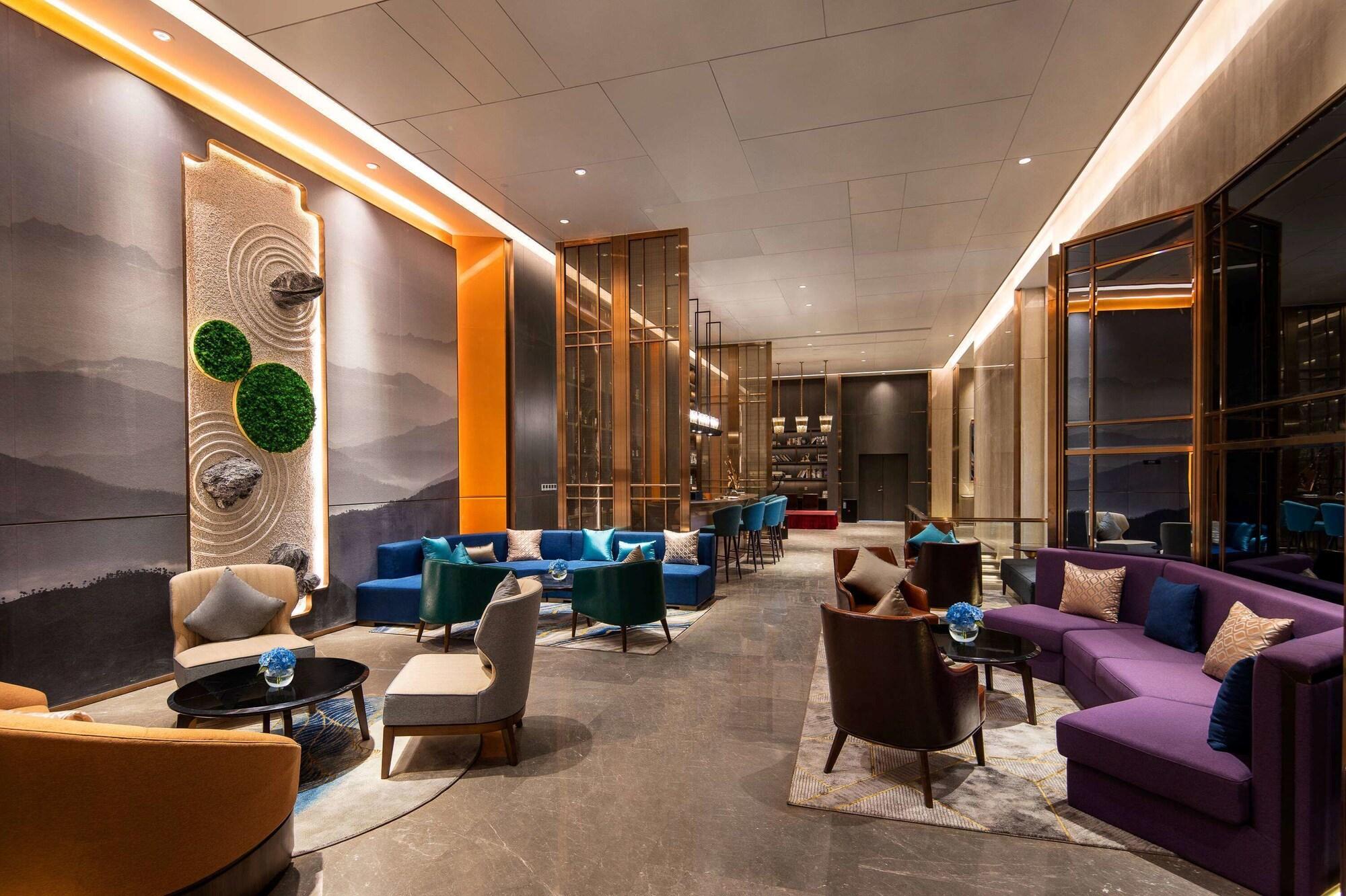 Vista Lobby Ramada by Wyndham Huizhou Longmen