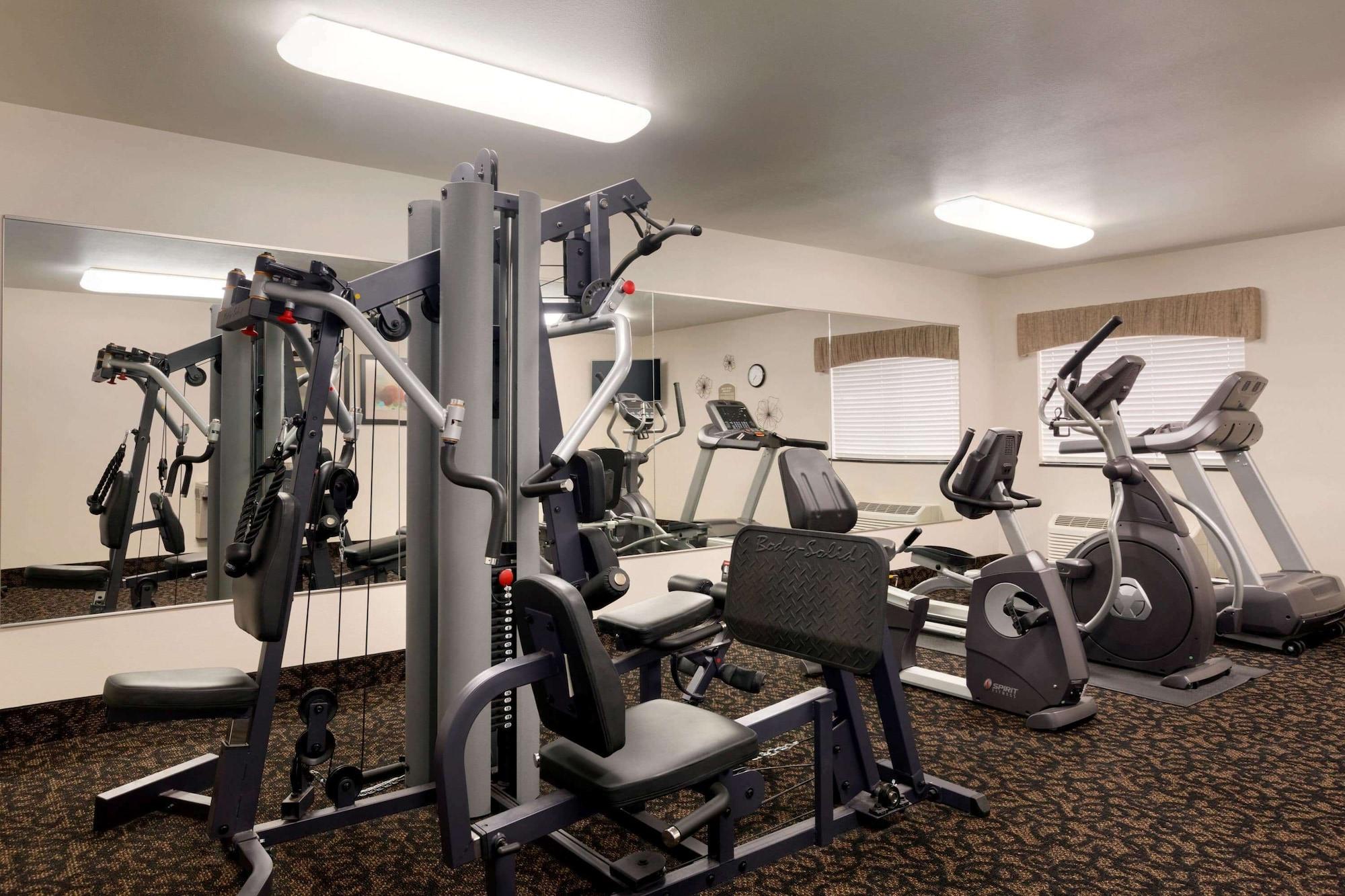 Gimnasio Baymont by Wyndham Glendive