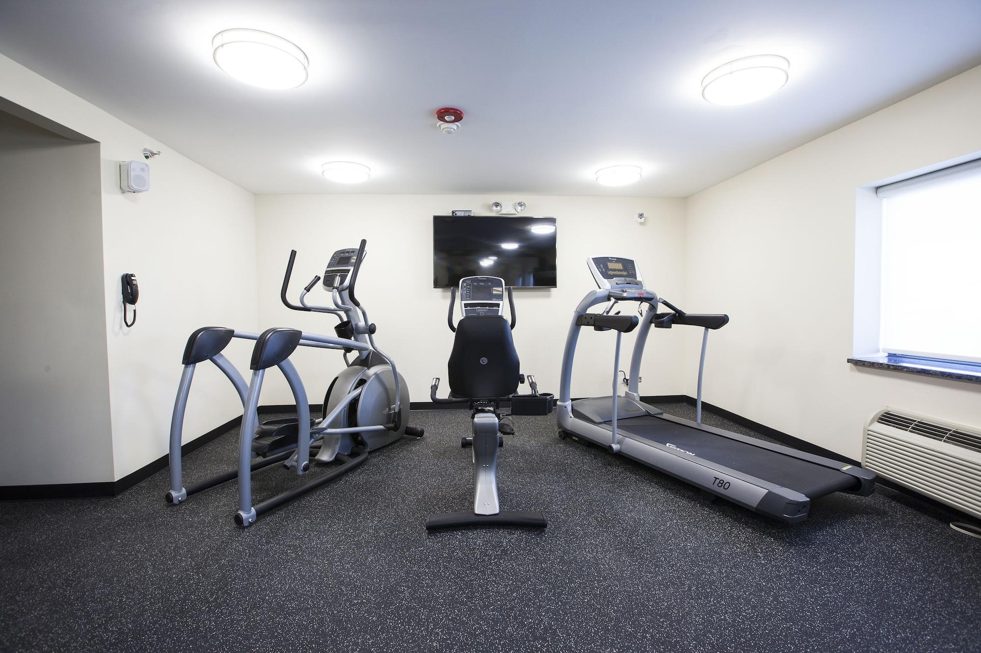 Gimnasio Baymont by Wyndham Glenview