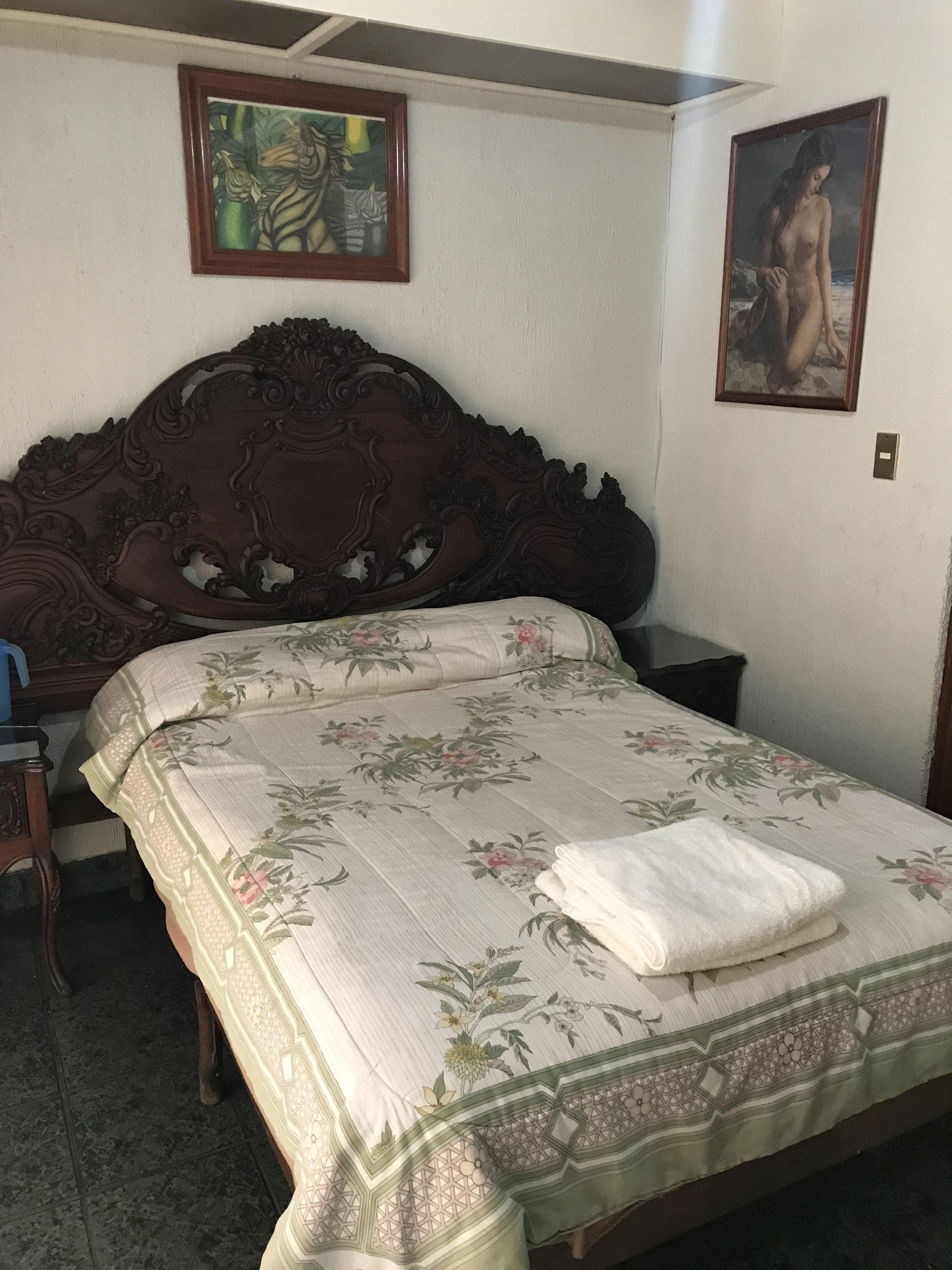 Habitación Hotel Monarca