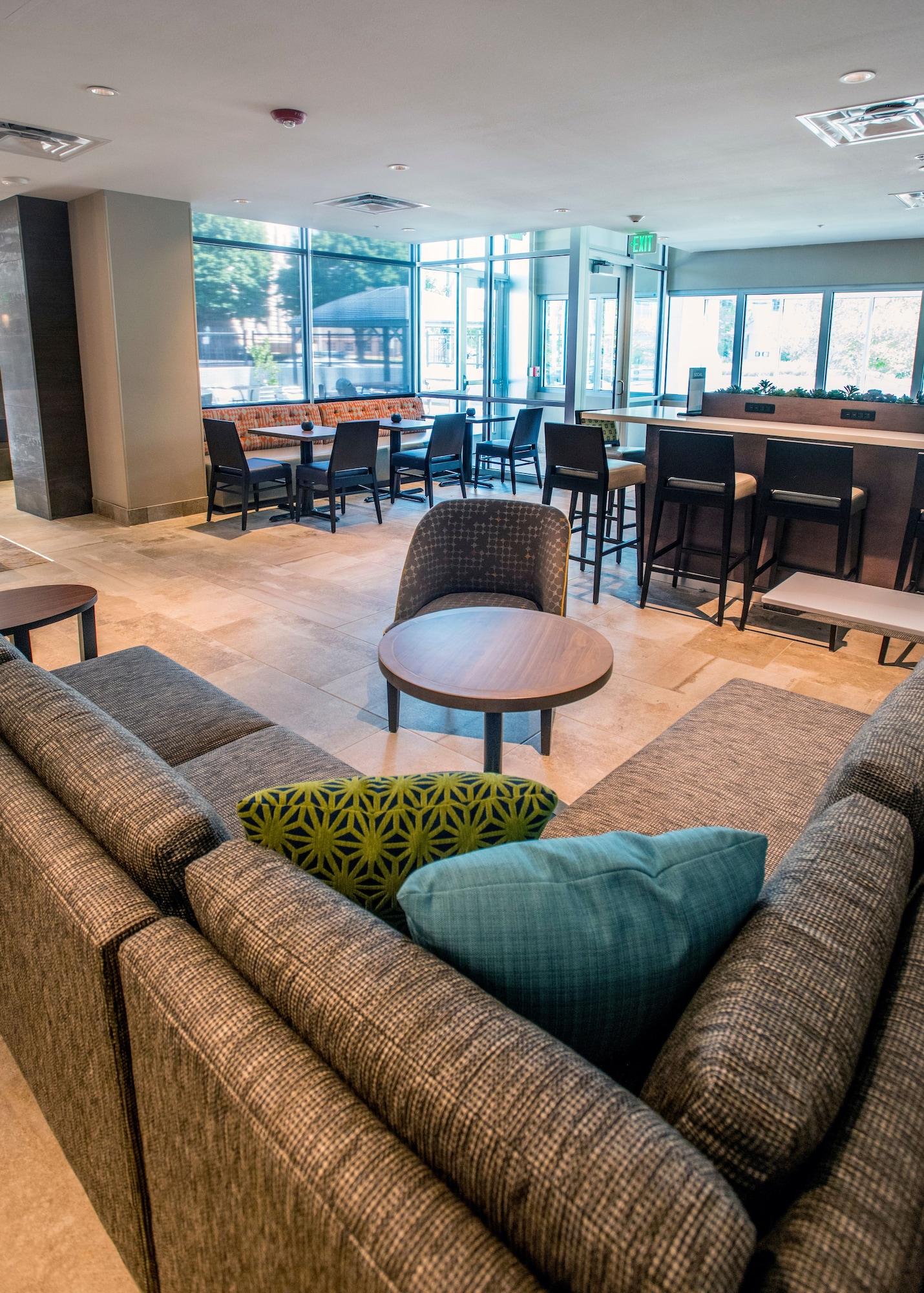 Vista Lobby Staybridge Suites Denver Downtown by IHG